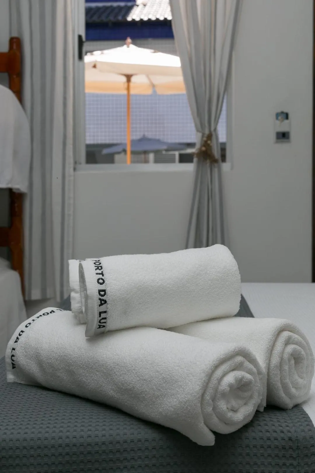 towels, Bed in Hotel Pousada Porto da Lua