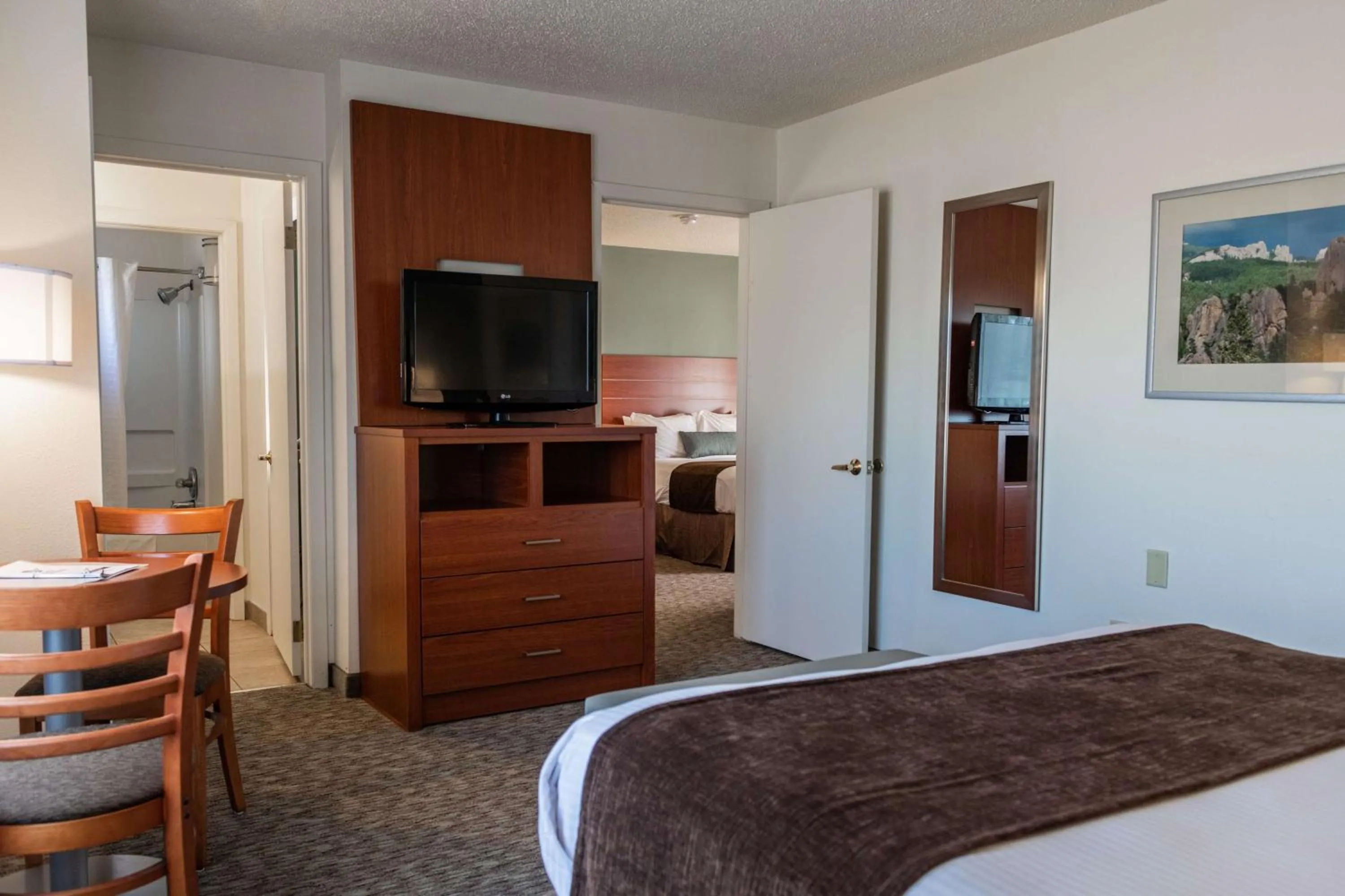 Bedroom, Bed in Best Western Buffalo Ridge Inn Near Mt Rushmore