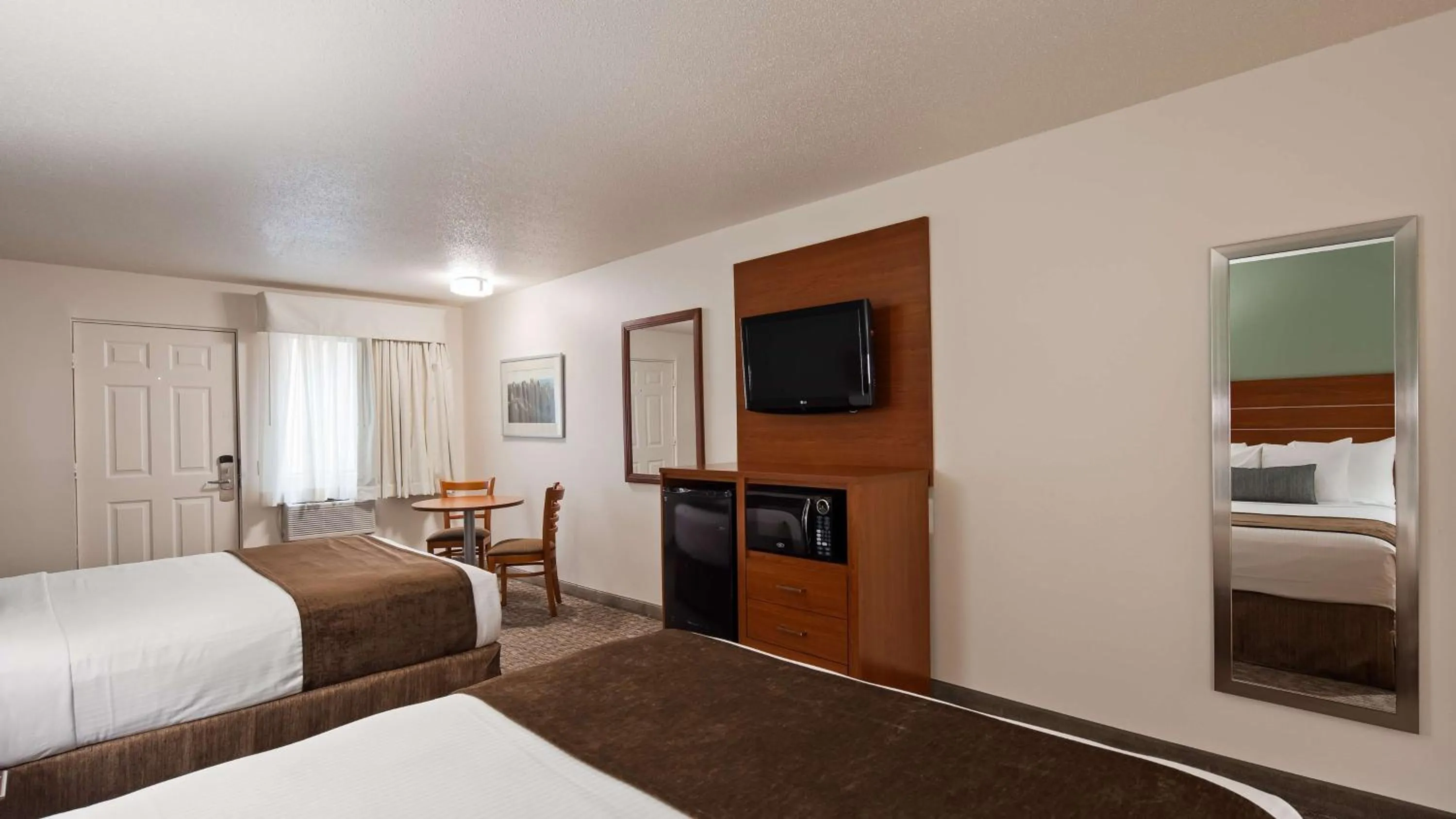 Bedroom, Bed in Best Western Buffalo Ridge Inn Near Mt Rushmore