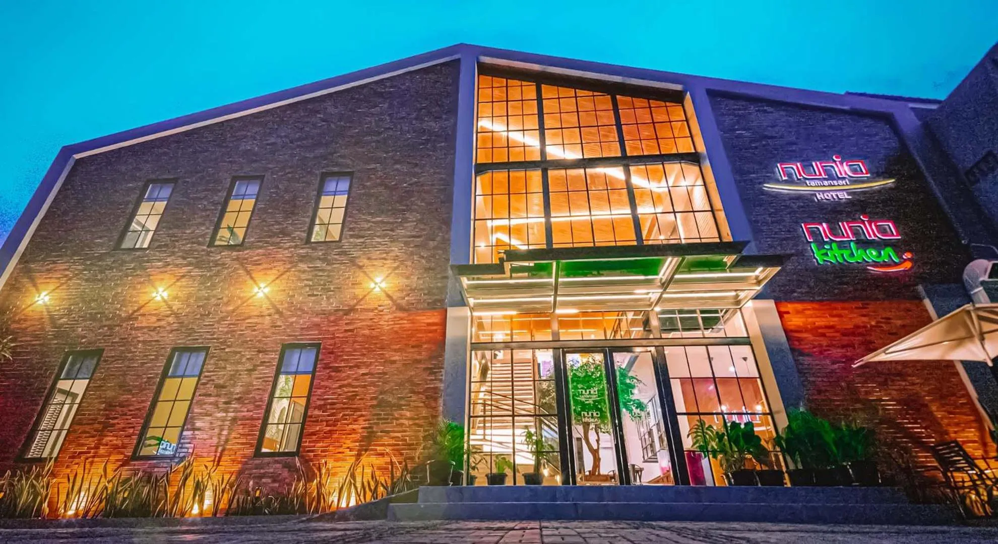 Property building in Nunia Tamansari Hotel