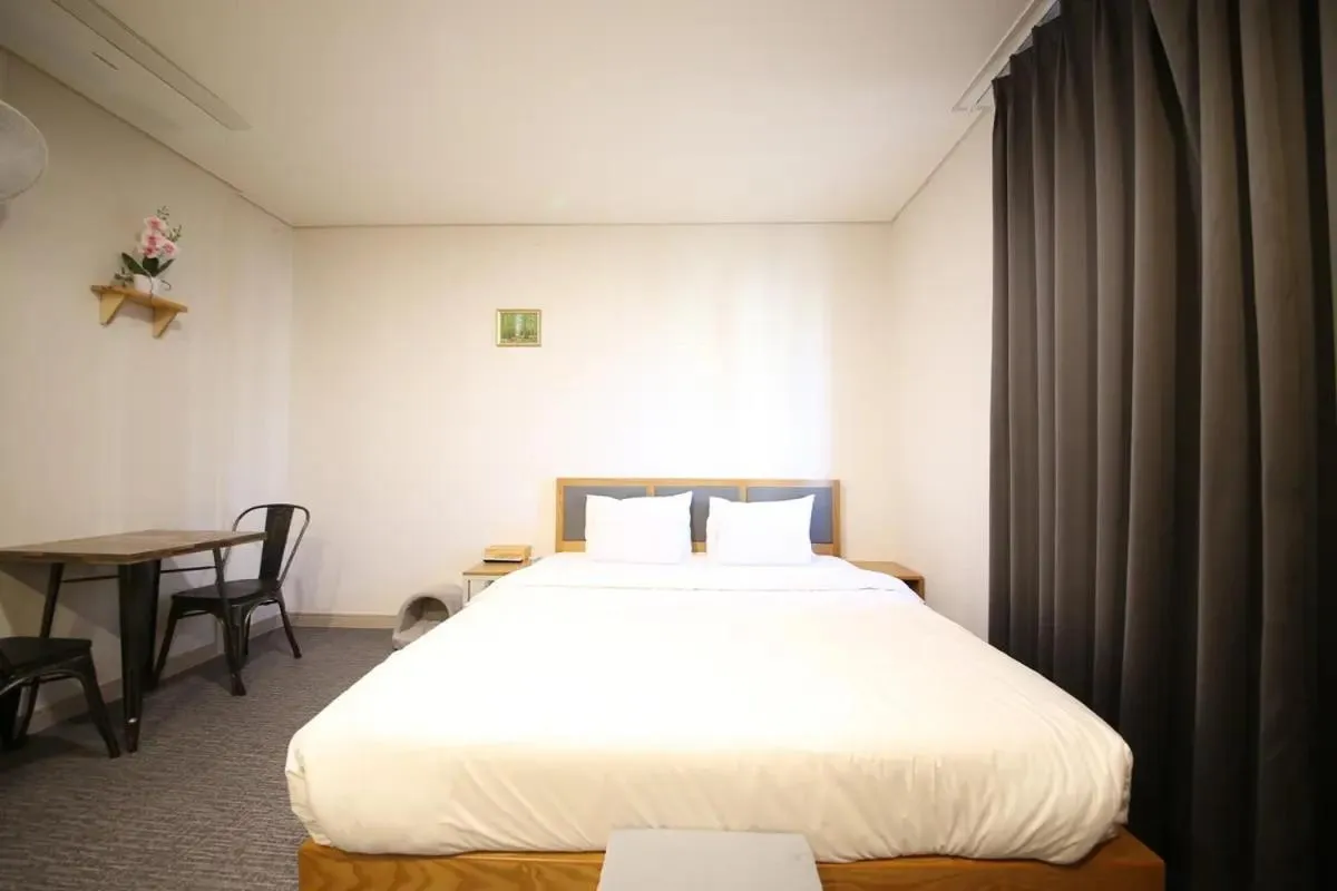 From H Amor Hotel Masan