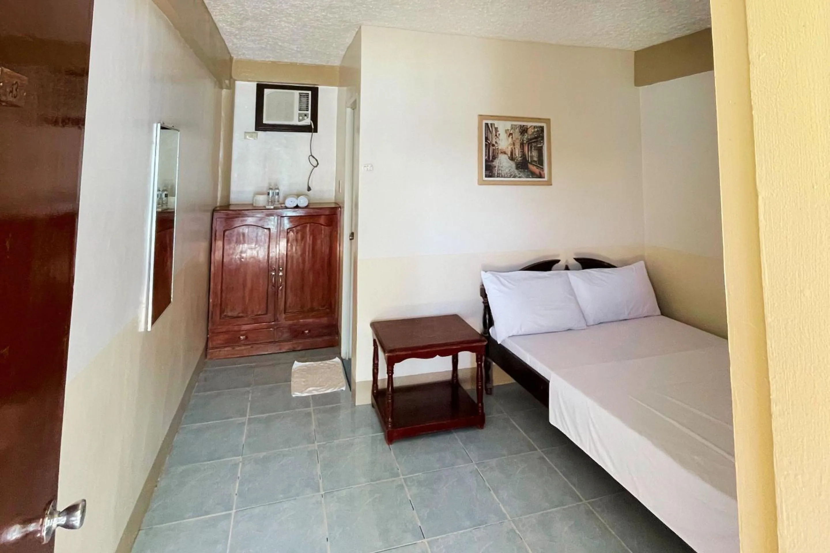 Bedroom, Bed in Durhan White Beach Resort powered by Cocotel