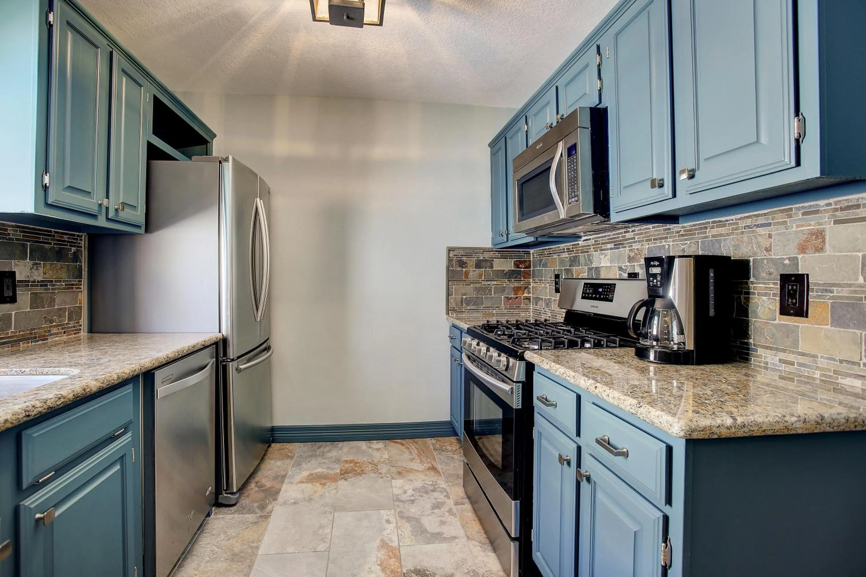 Sara's Inn on the Boulevard