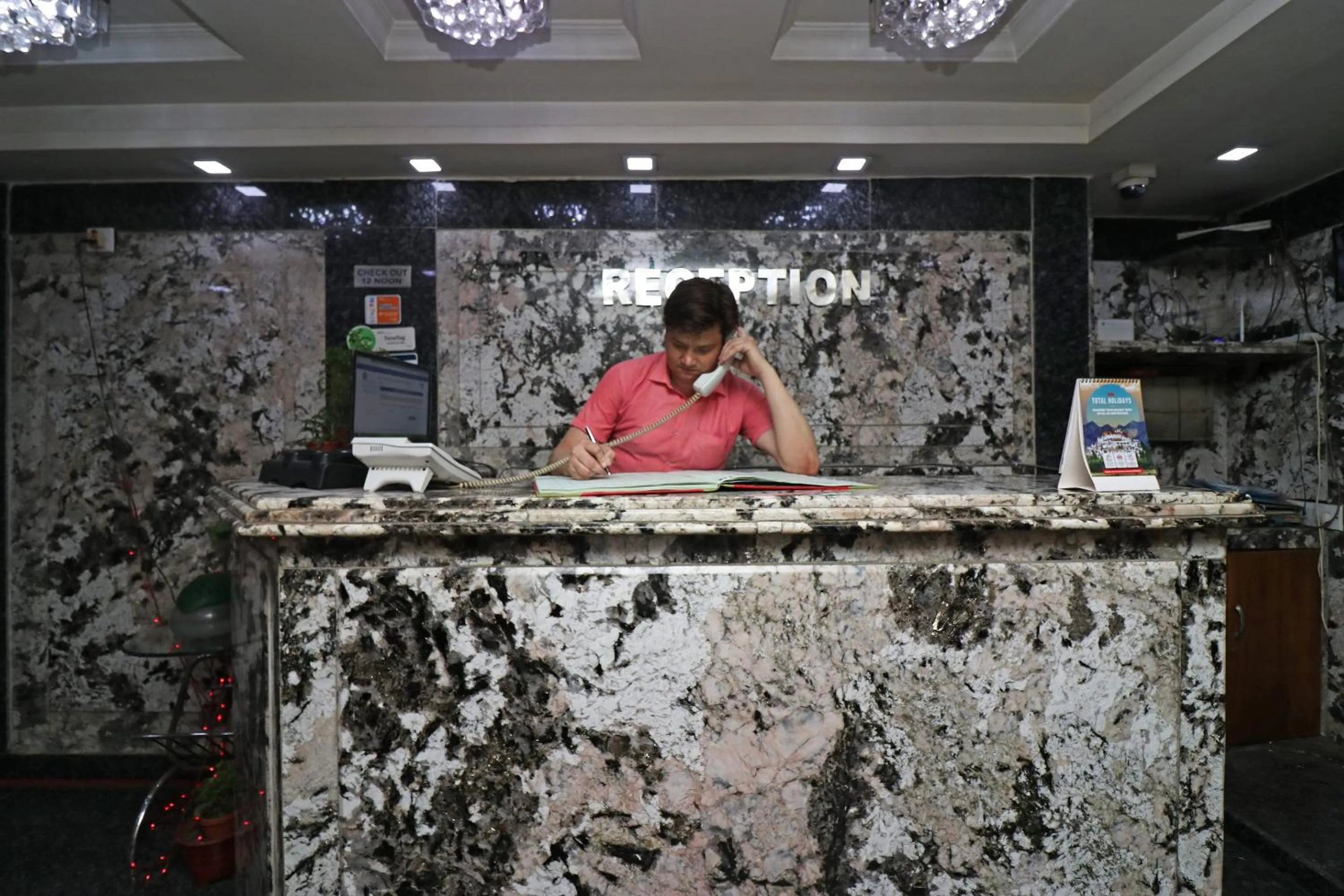 Lobby or reception in Hotel O by OYO A G Residency & Son