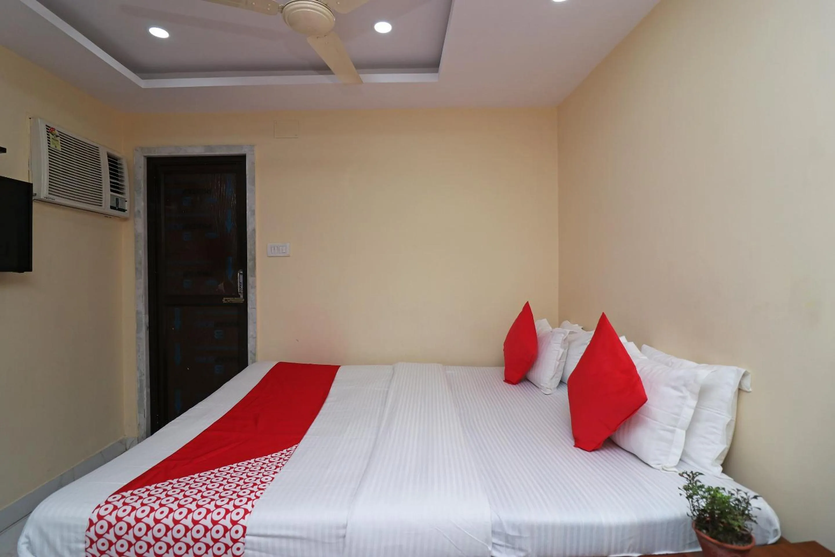 Bedroom, Bed in Hotel O by OYO A G Residency & Son
