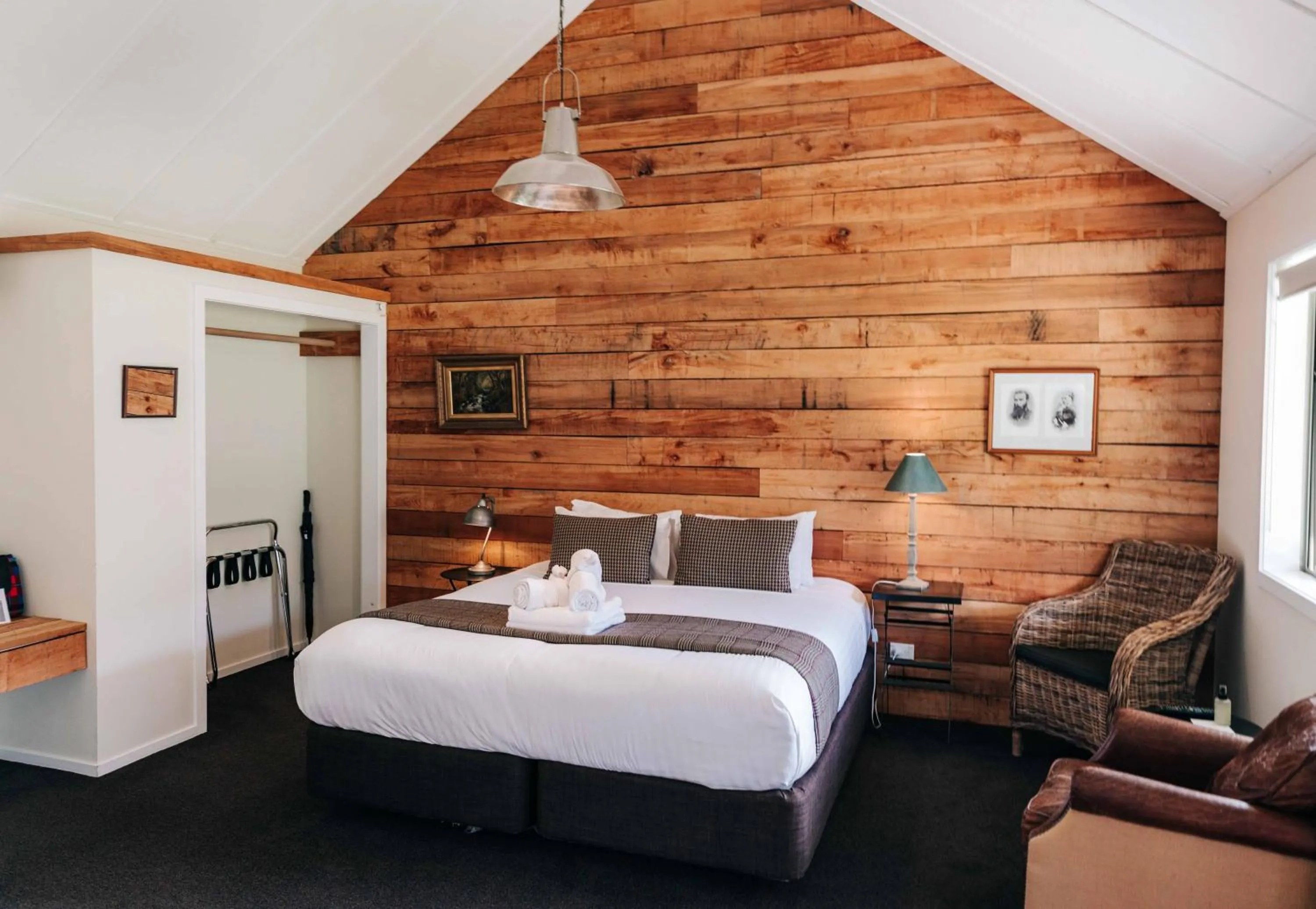 Photo of the whole room, Bed in Cottages at Kinross