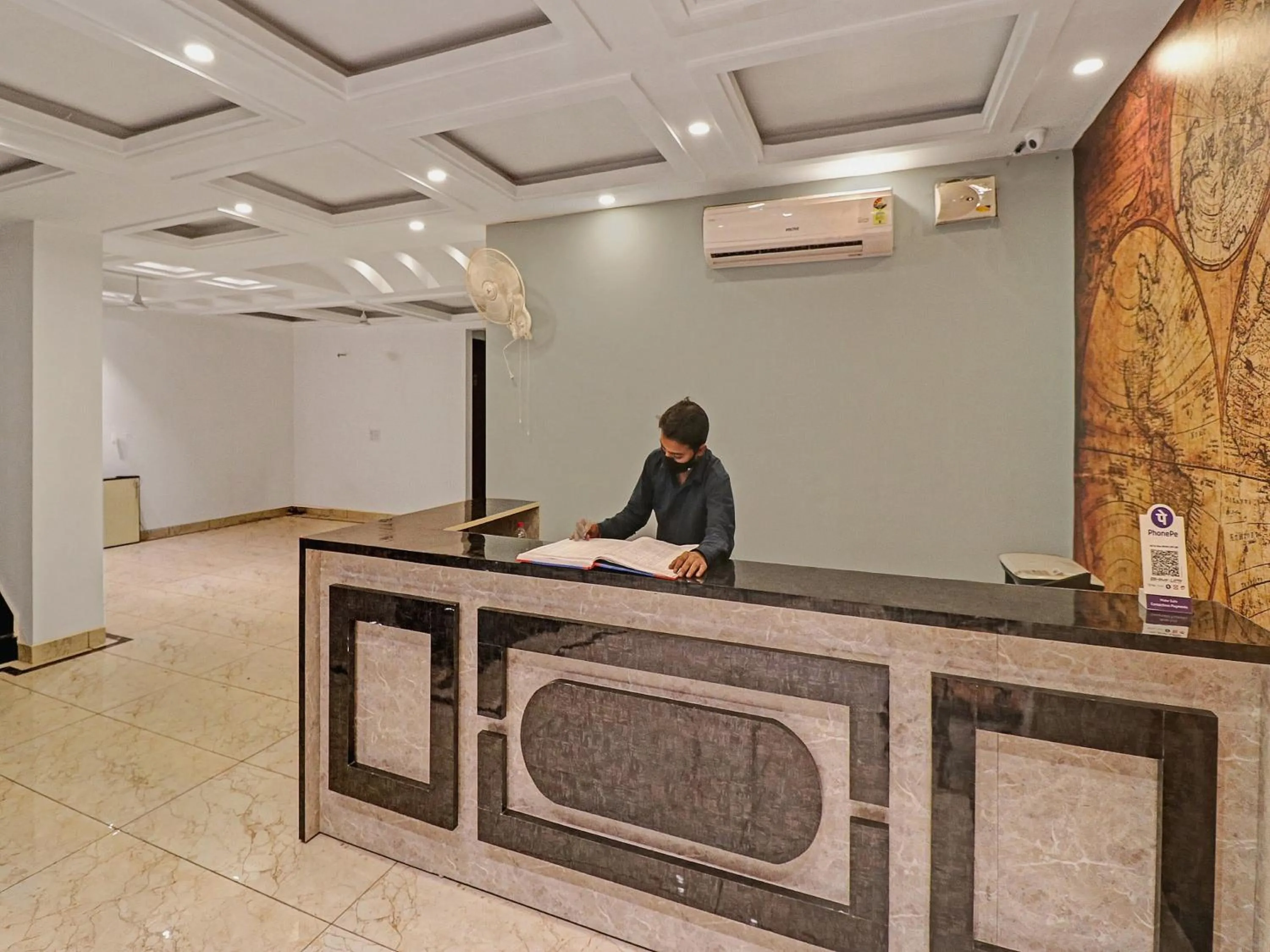 Lobby or reception in OYO 84125 Hotel Tark Inn