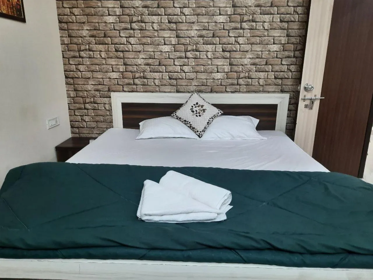 Bed in Staeg Heart of City 2BHK 201