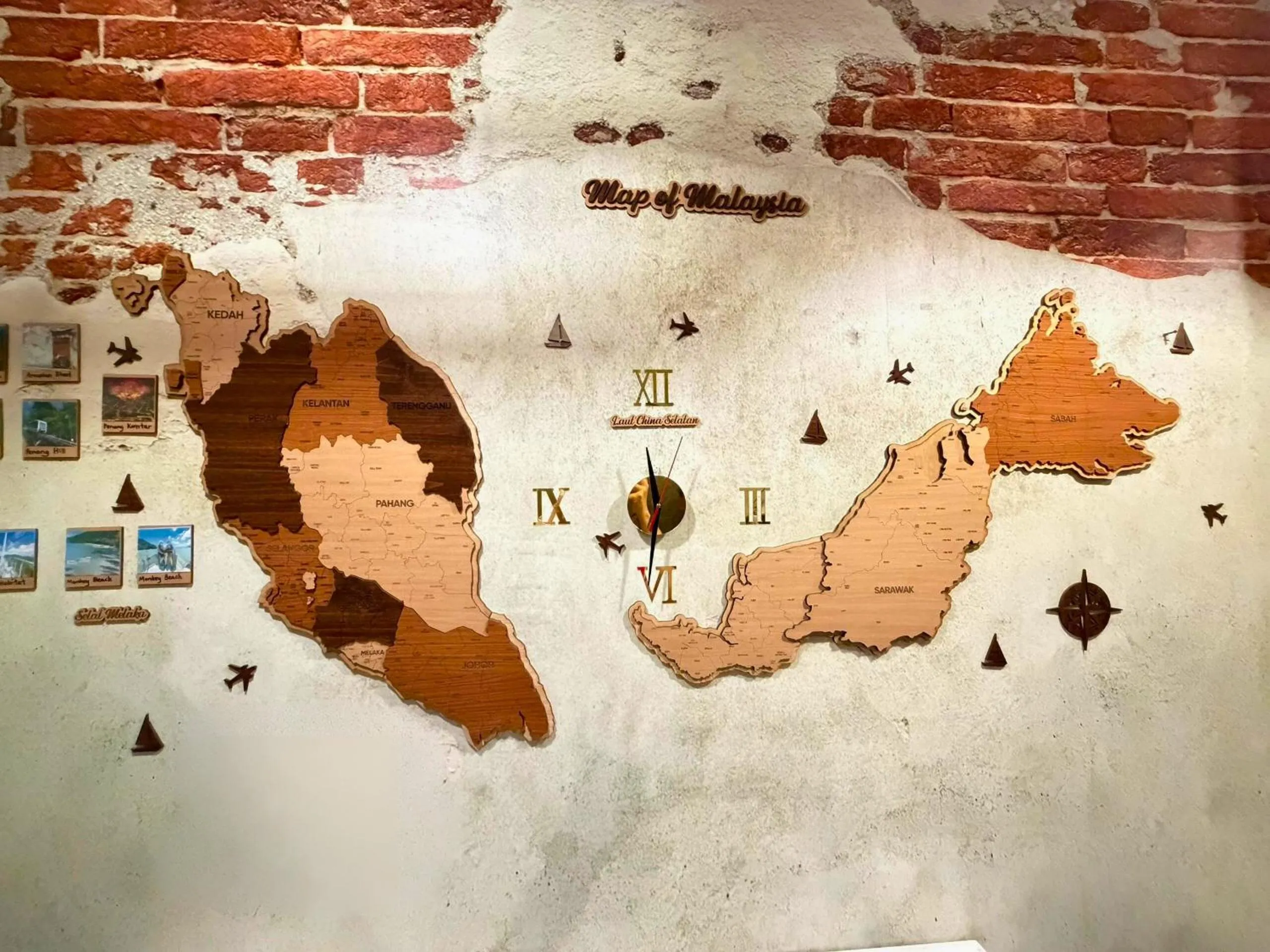 Seating area in Dou Houz Georgetown