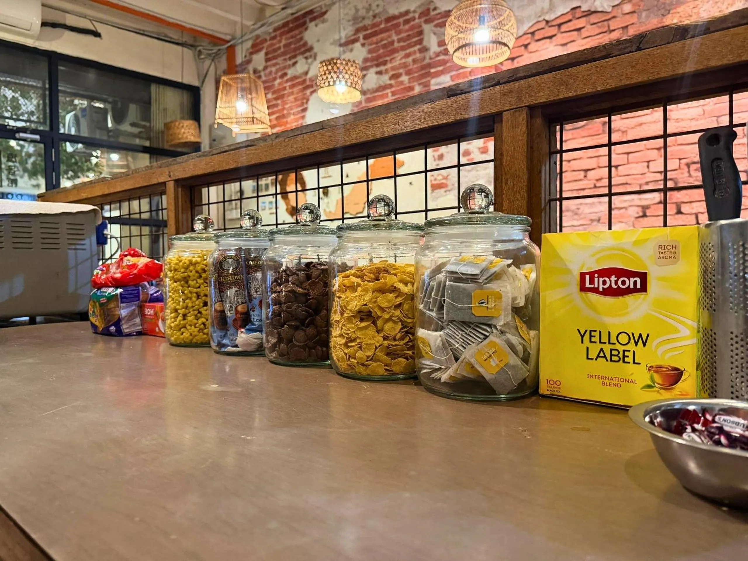 Coffee/tea facilities in Dou Houz Georgetown