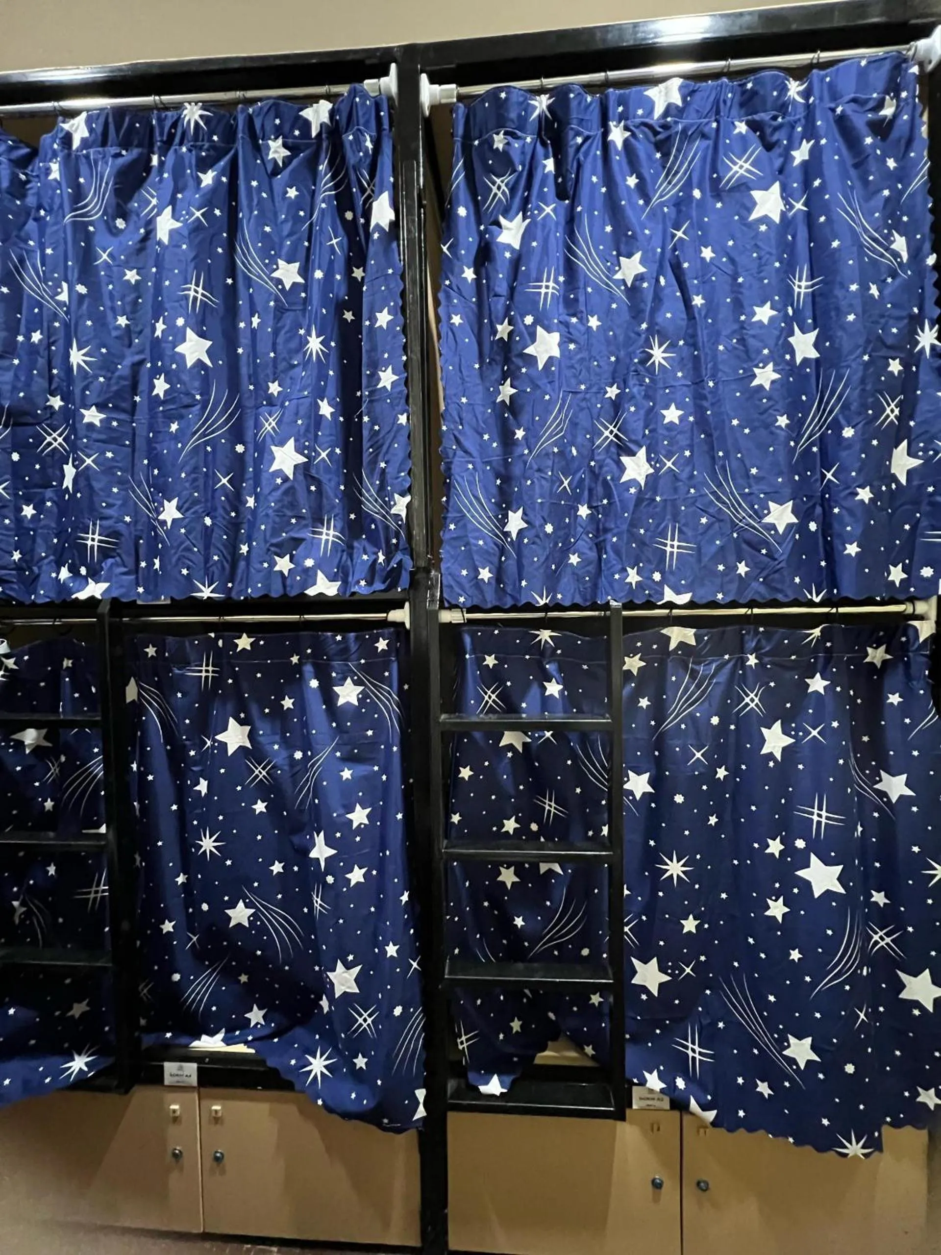 bunk bed in Dou Houz Georgetown