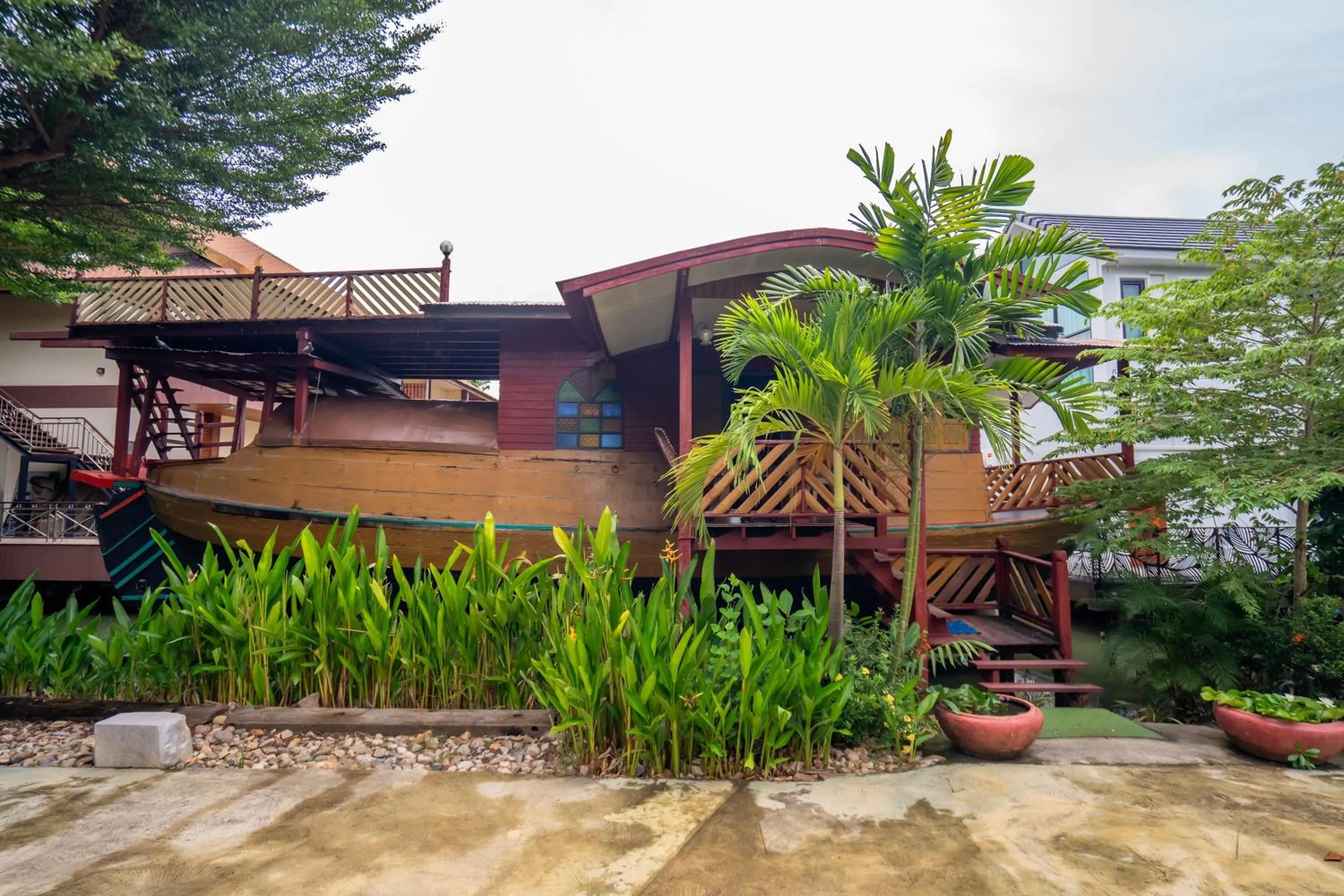 Balcony/Terrace in Ban Suan Bang Toei Homestay
