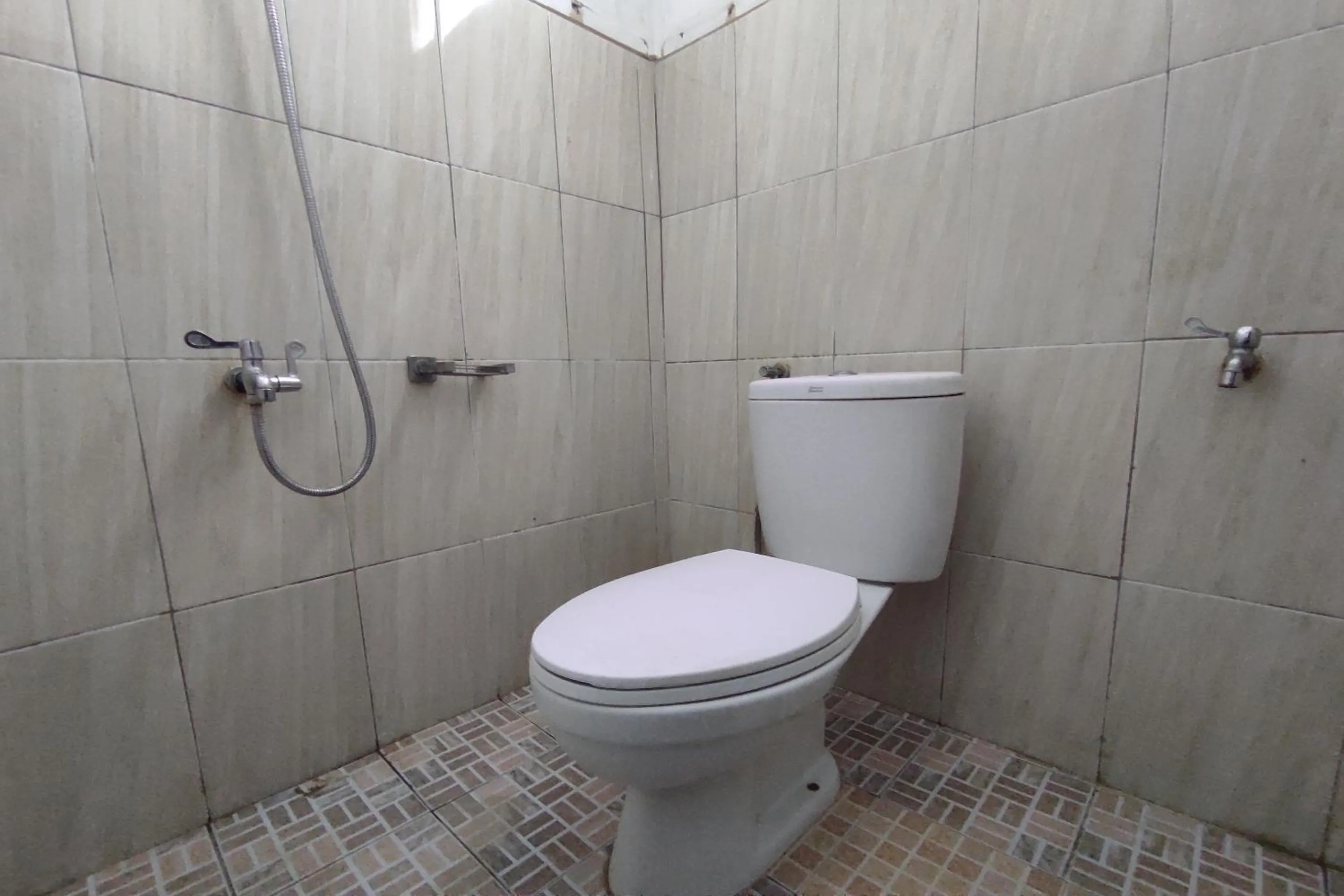 Bathroom in Hotel O Gr Kost Kaladan