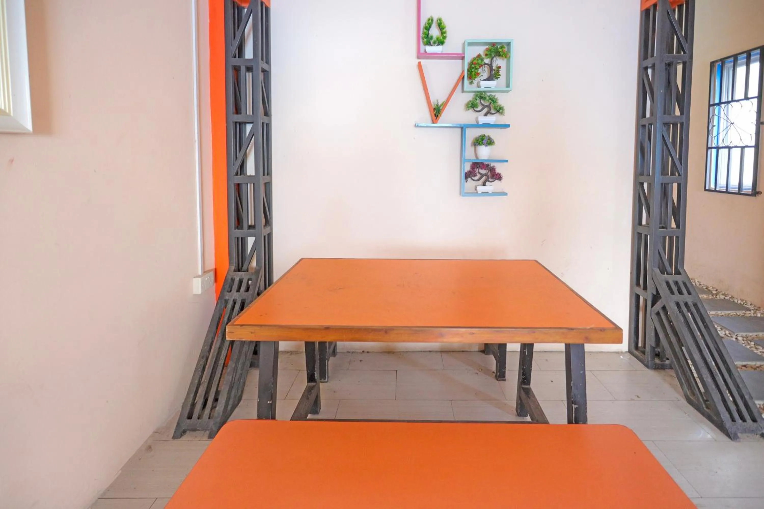 Lobby or reception in Hotel O Penginapan Pelangi