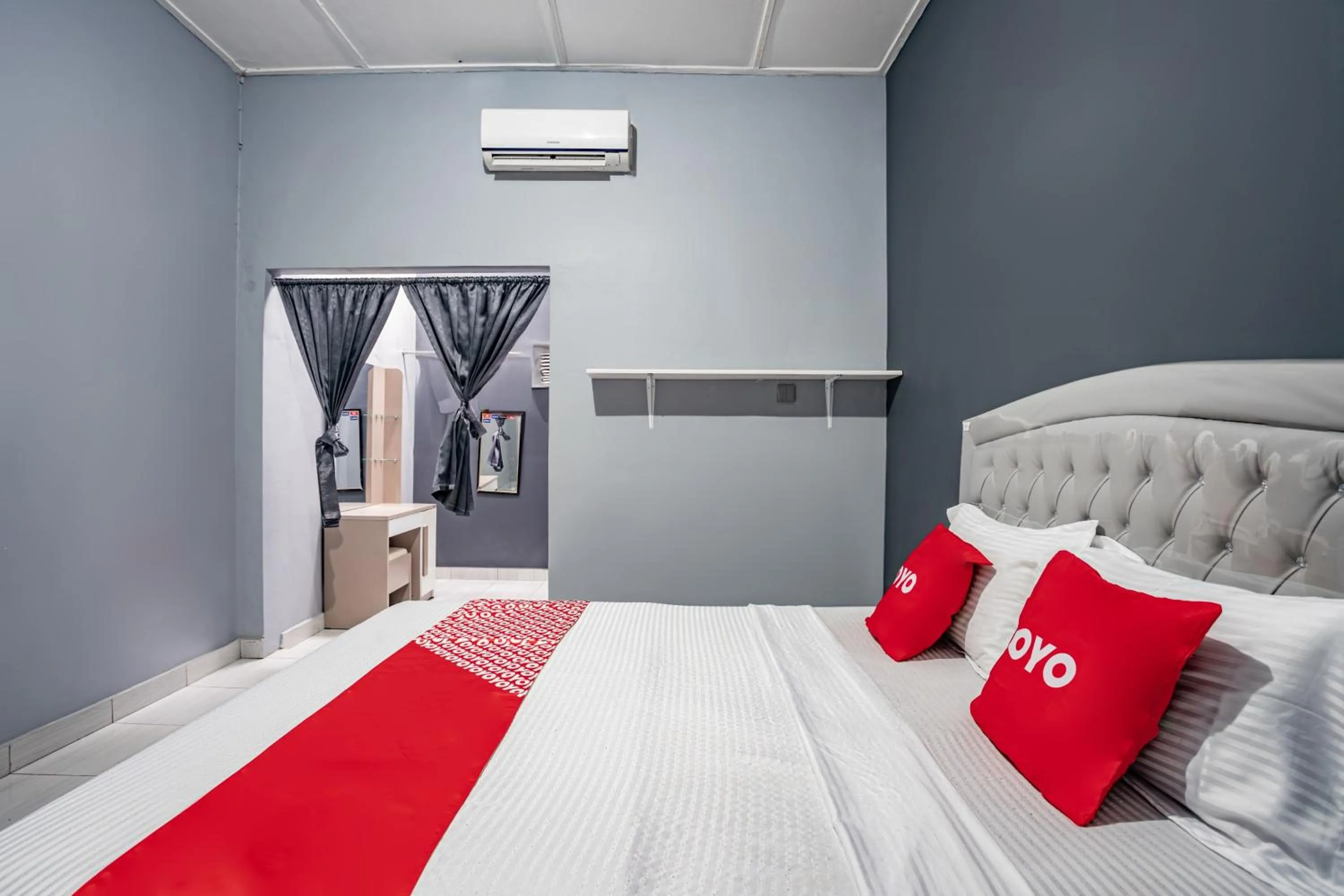 Bedroom in SUPER OYO Gandaria Guest House Near Masjid Raya Sumatera Barat