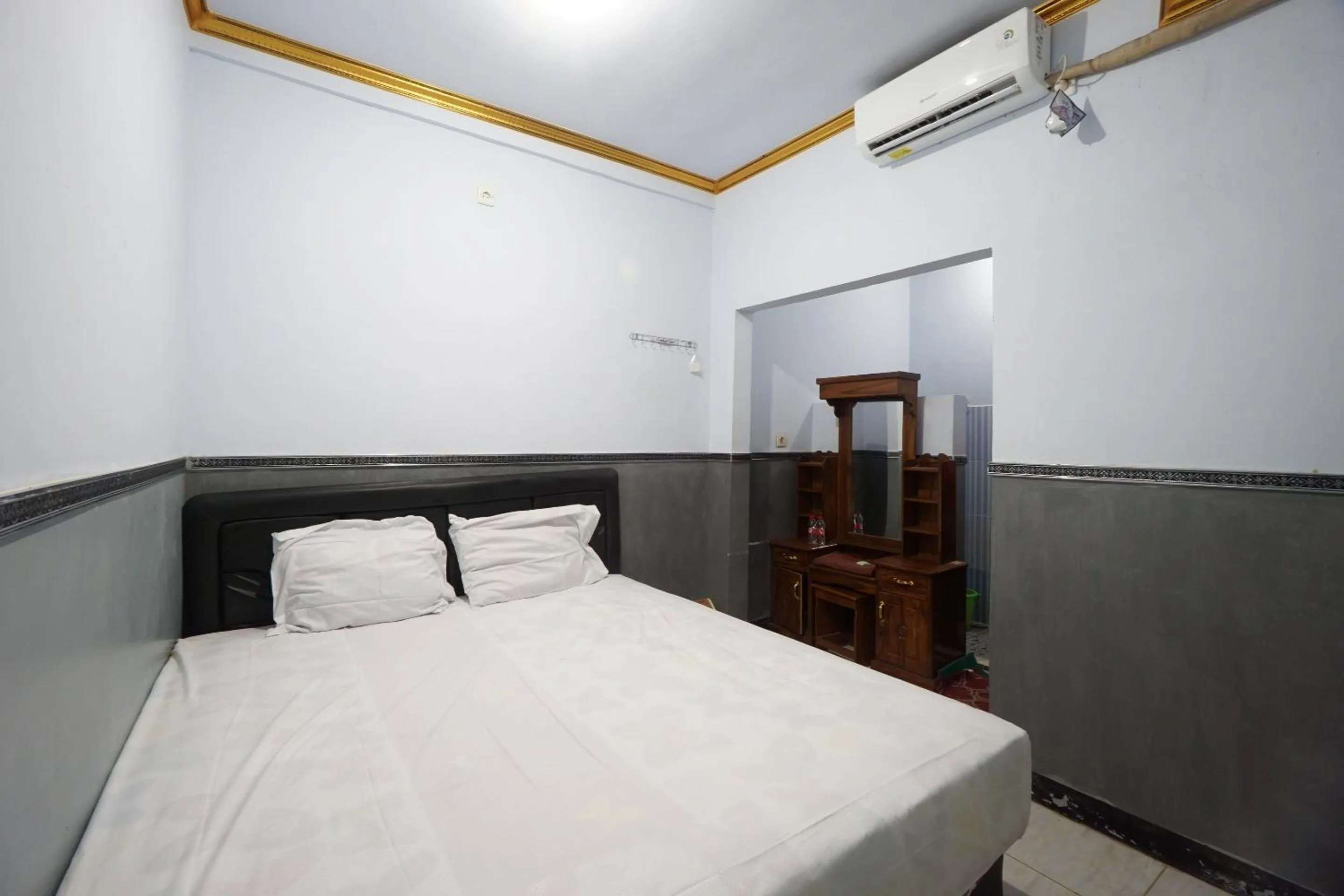 Bedroom, Bed in OYO 93628 Scorpion Guest House & Beach