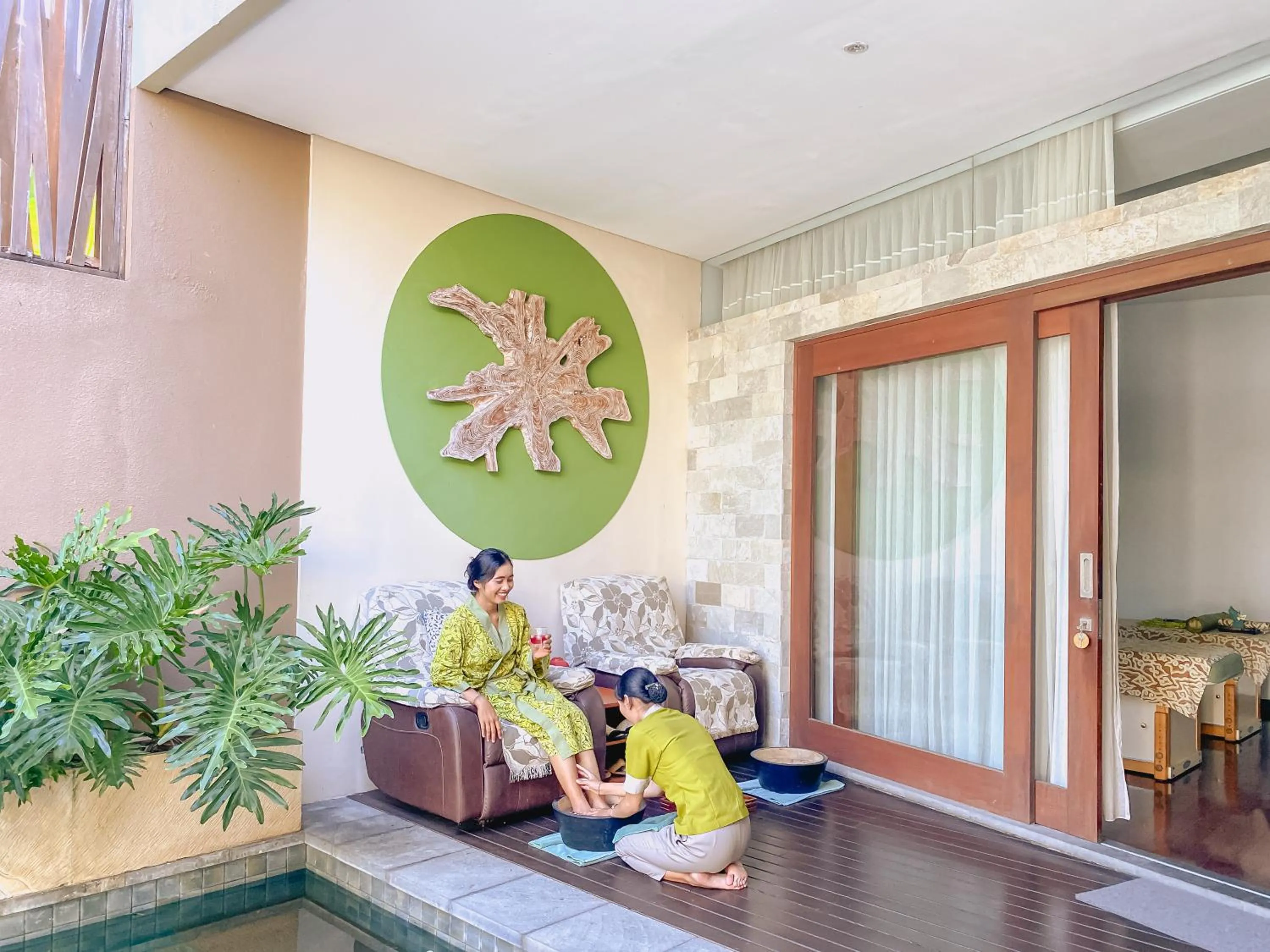 Massage in The Kasih Villas & Spa