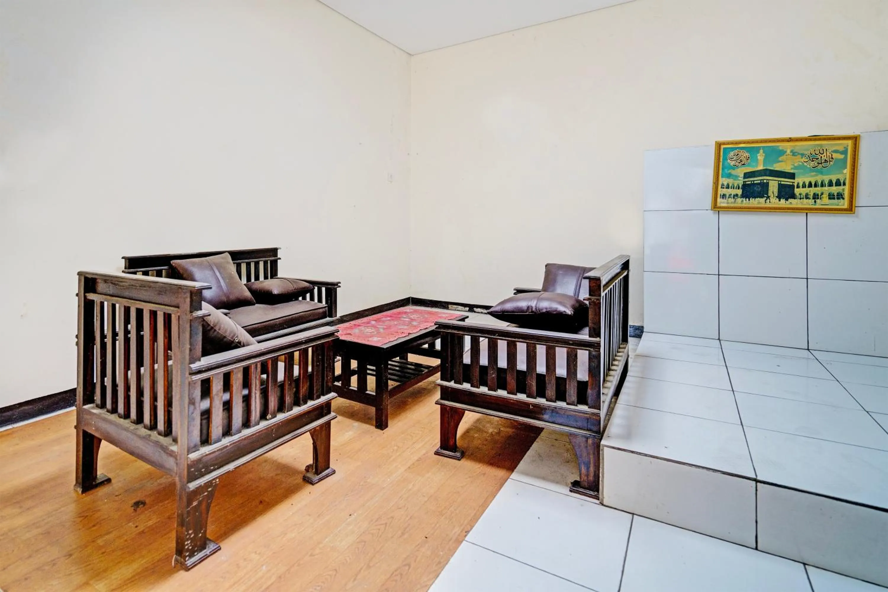 Lobby or reception in OYO LIFE 93634 Penginapan D'palinggihan Syariah