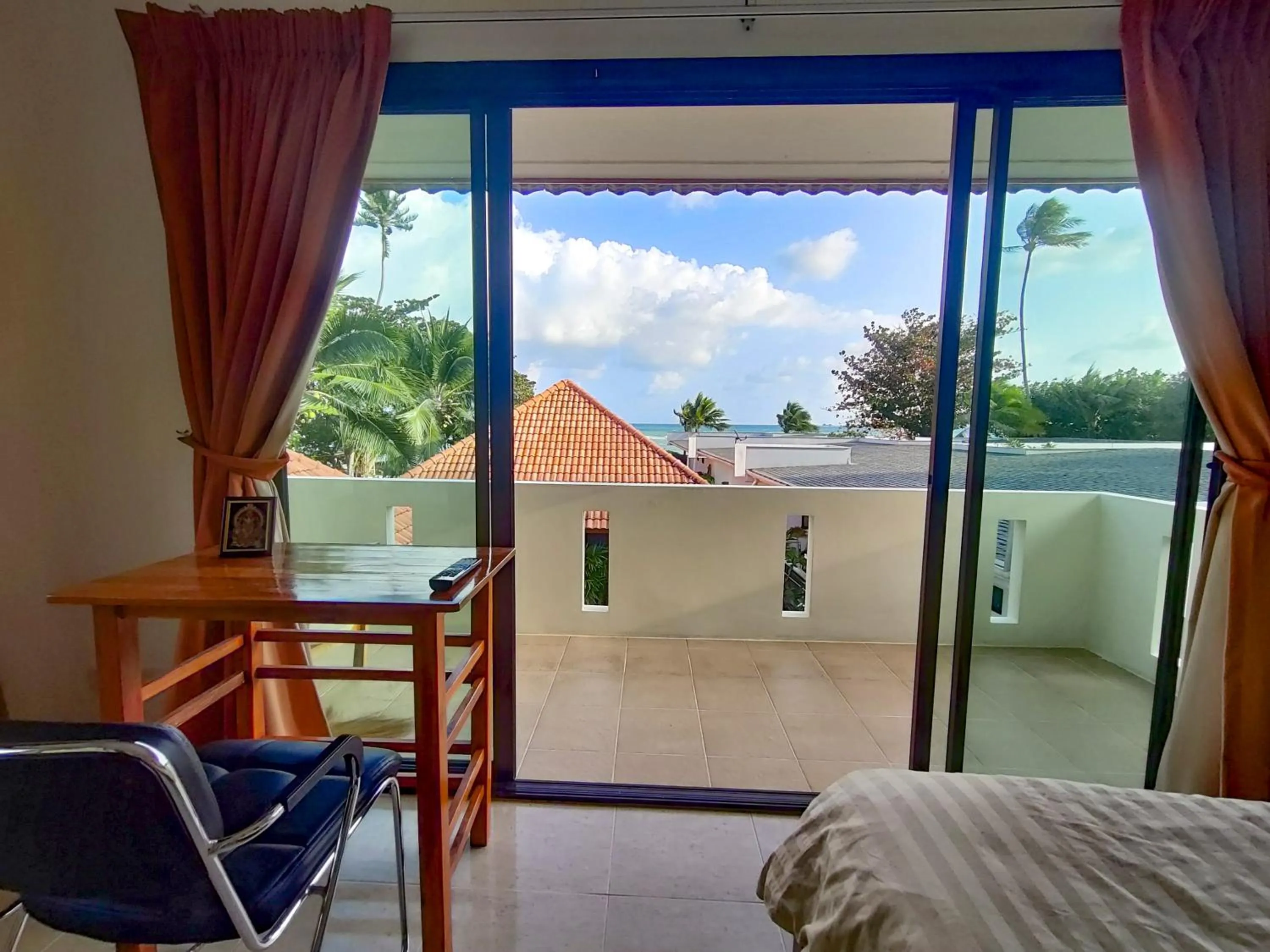 Bed in Heaven Beach Koh Samui