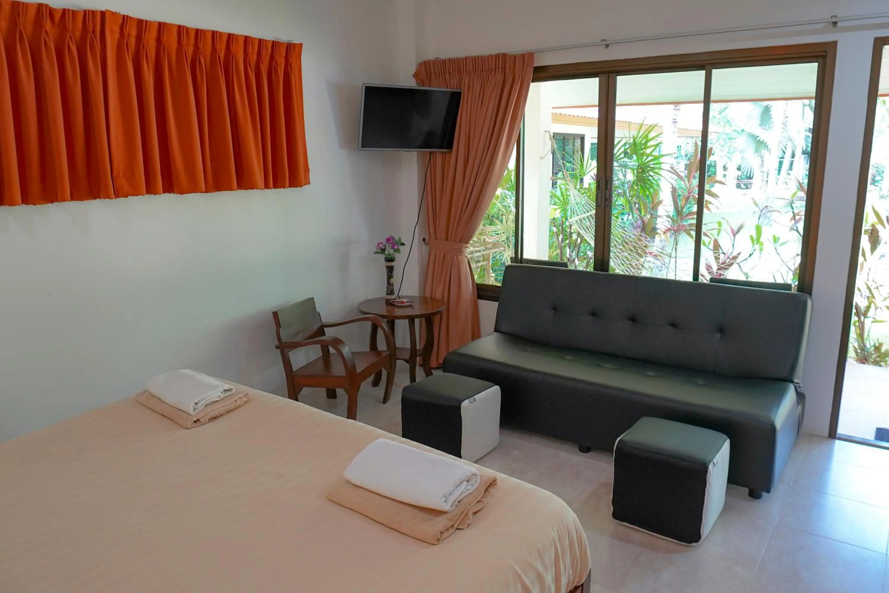 Bed in Heaven Beach Koh Samui