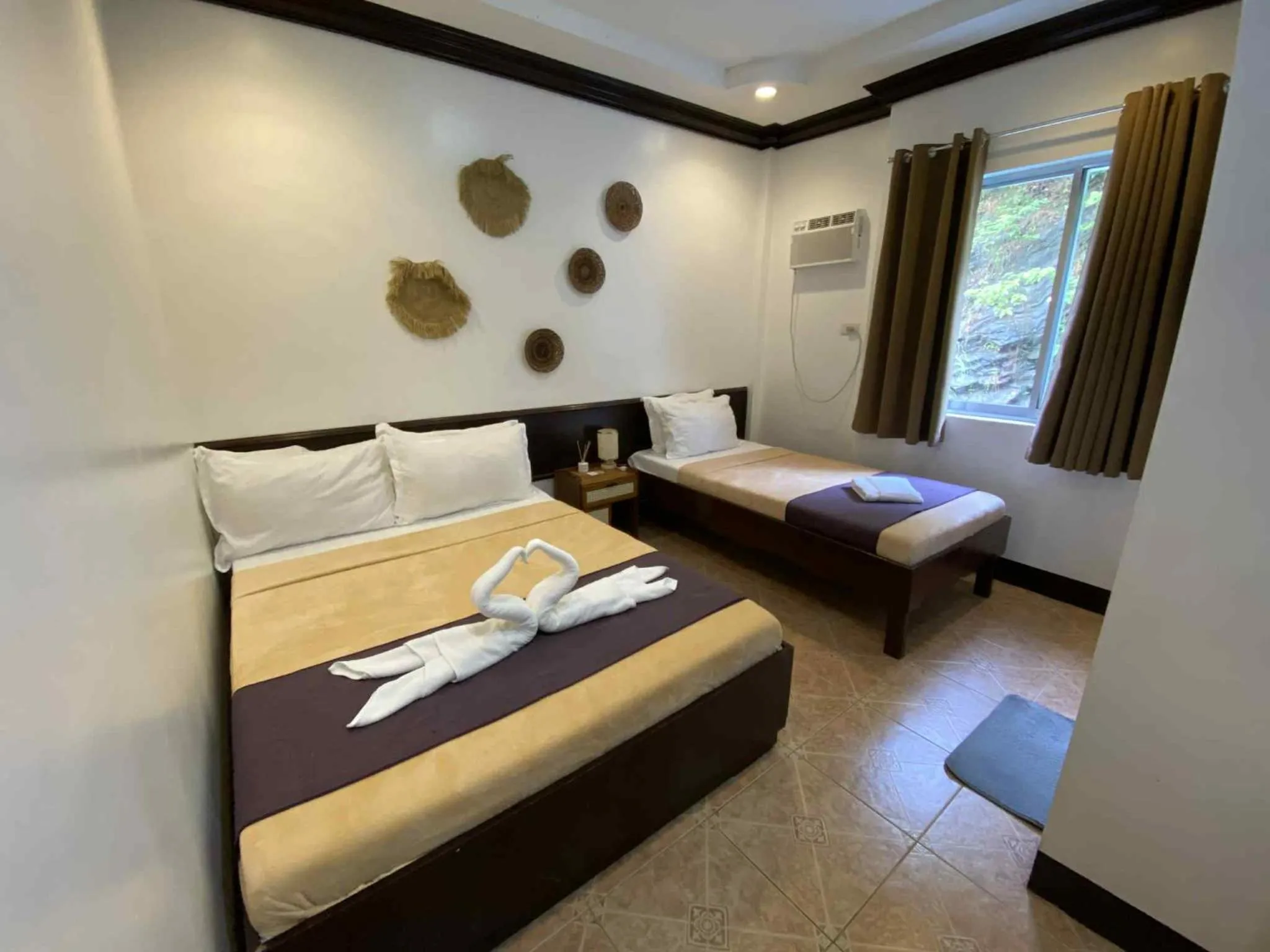 Bed in Oceana Bay Coron