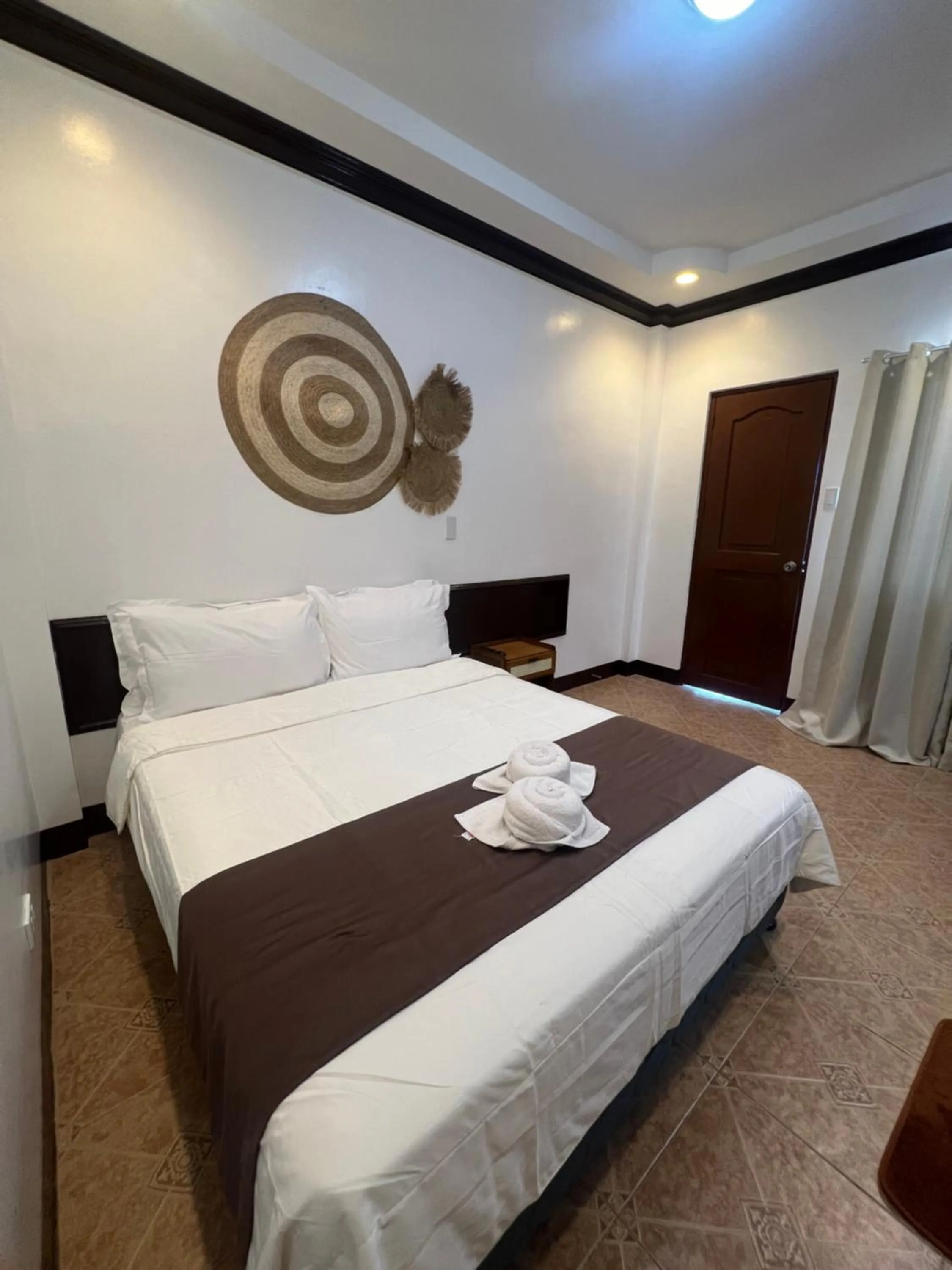 Bed in Oceana Bay Coron