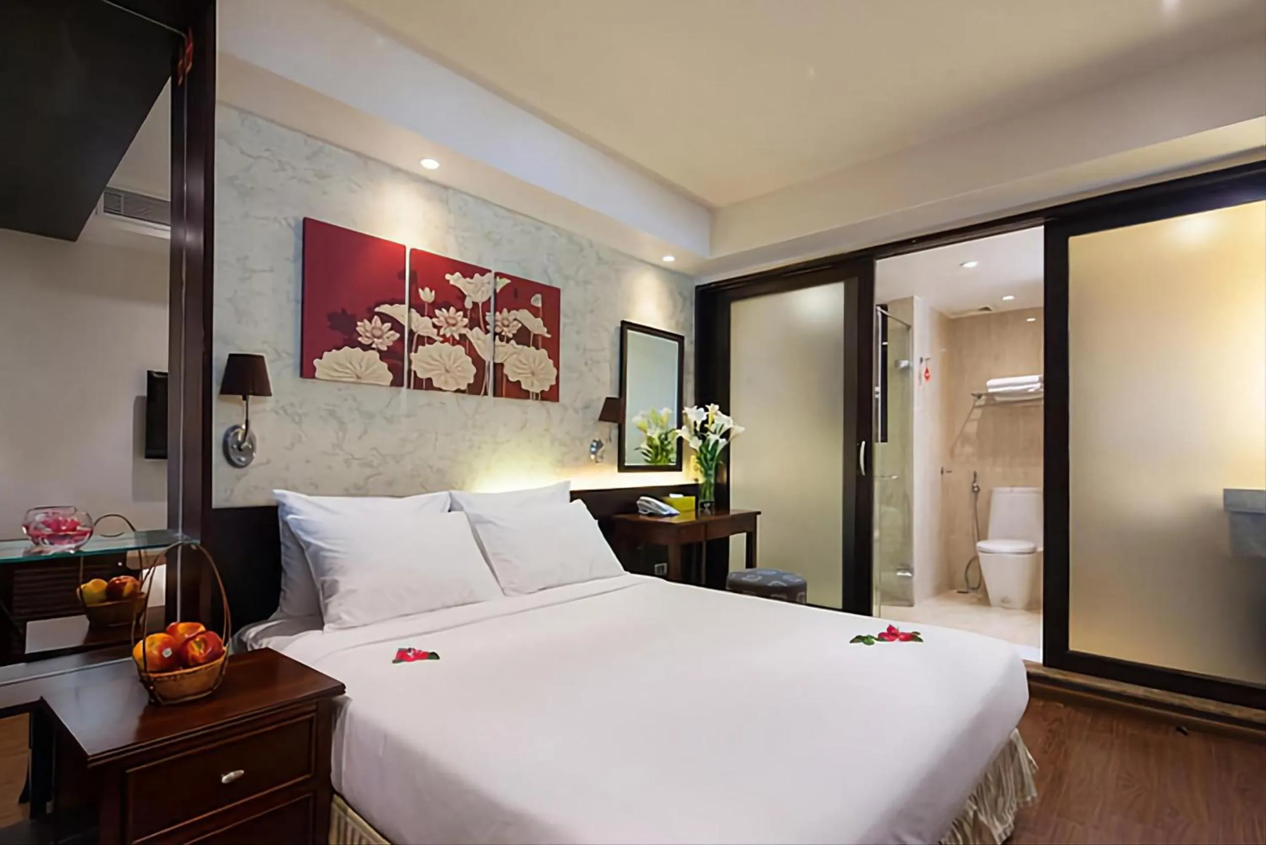 Bedroom, Bed in Skylark Boutique Hotel