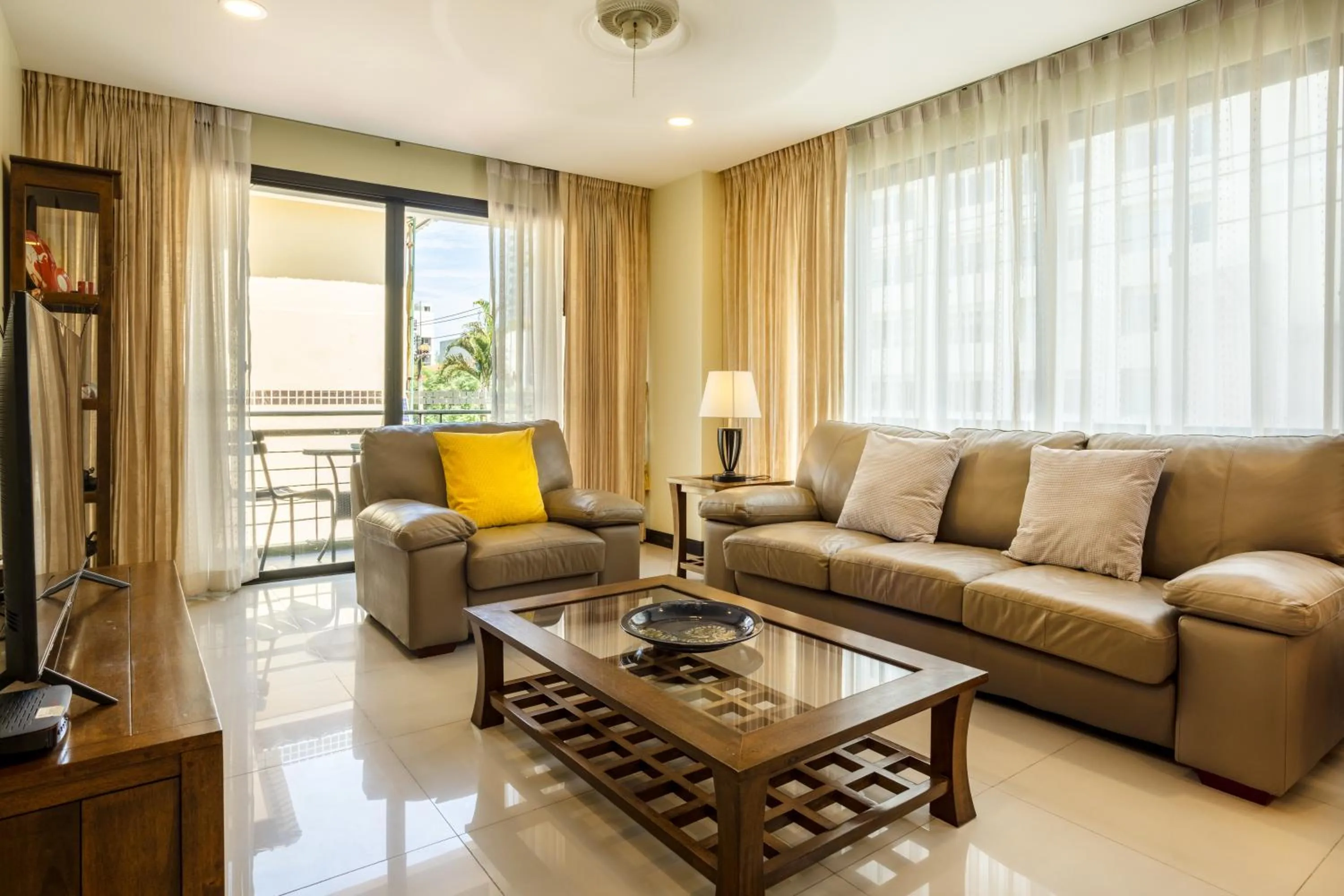 TV and multimedia in Citismart Luxury Apartments