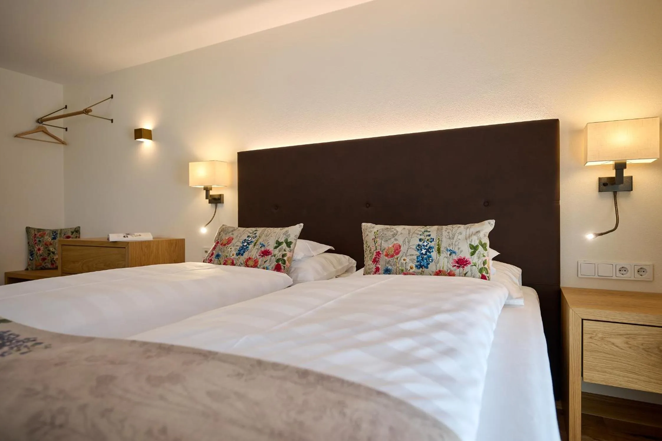 Bed in Hotel Garni Schneider