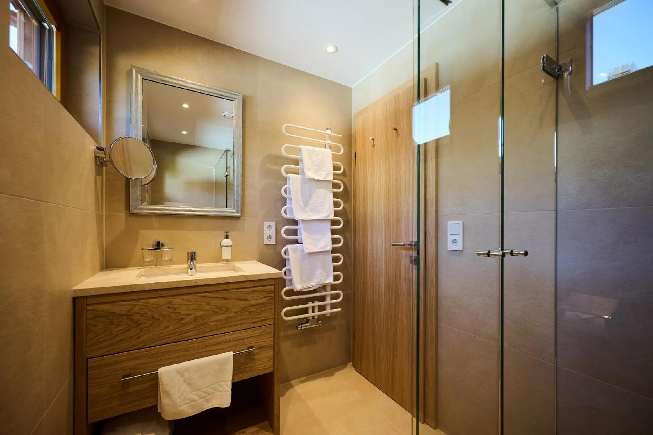 Shower in Hotel Garni Schneider