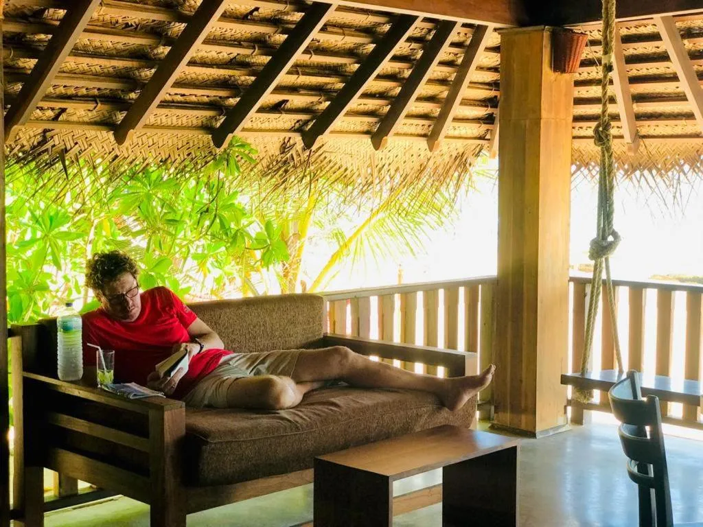 Restaurant/places to eat in Ganesh Garden Beach Cabanas