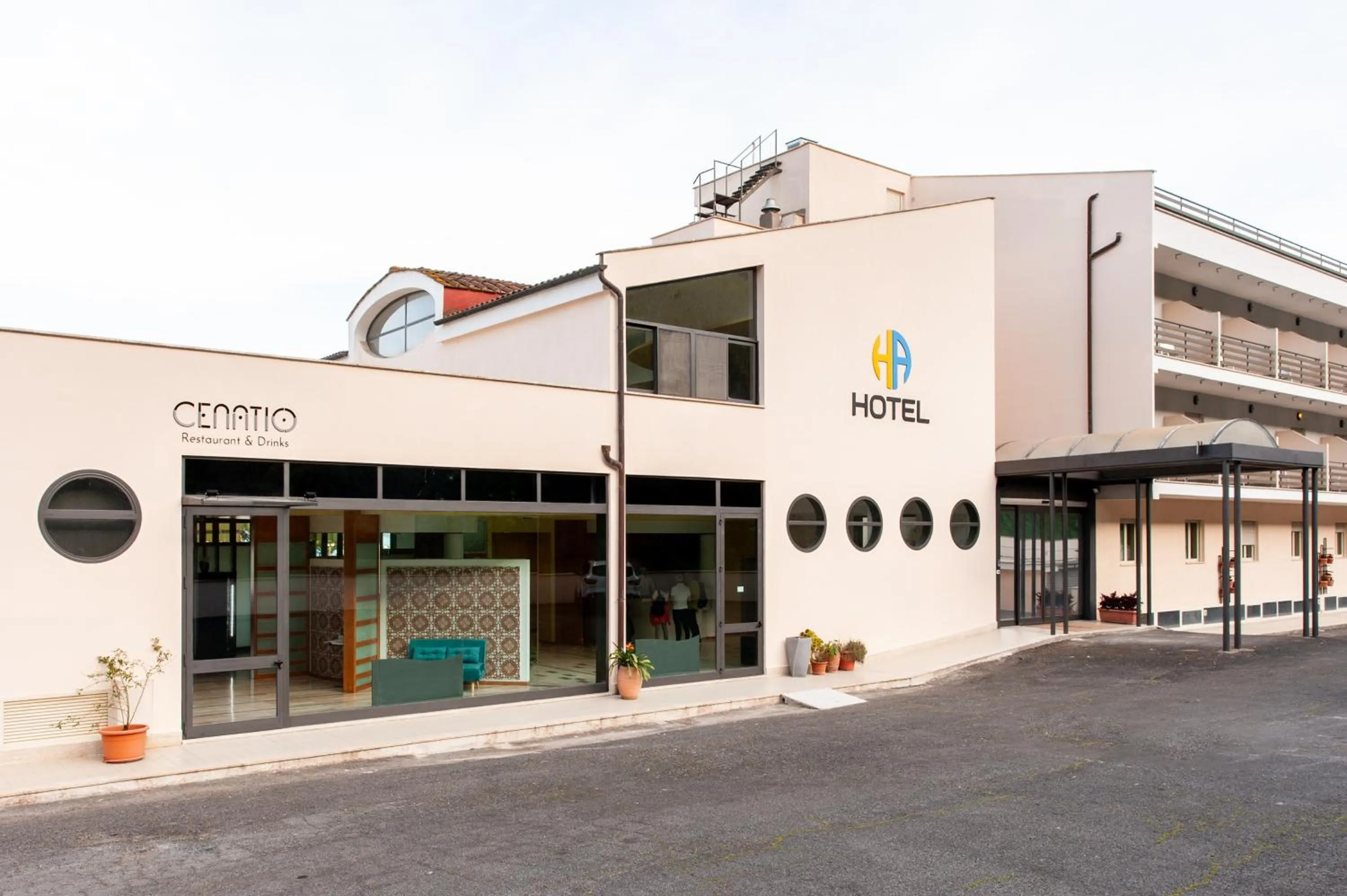 Property building in Lh Hotel Del Lago Bracciano