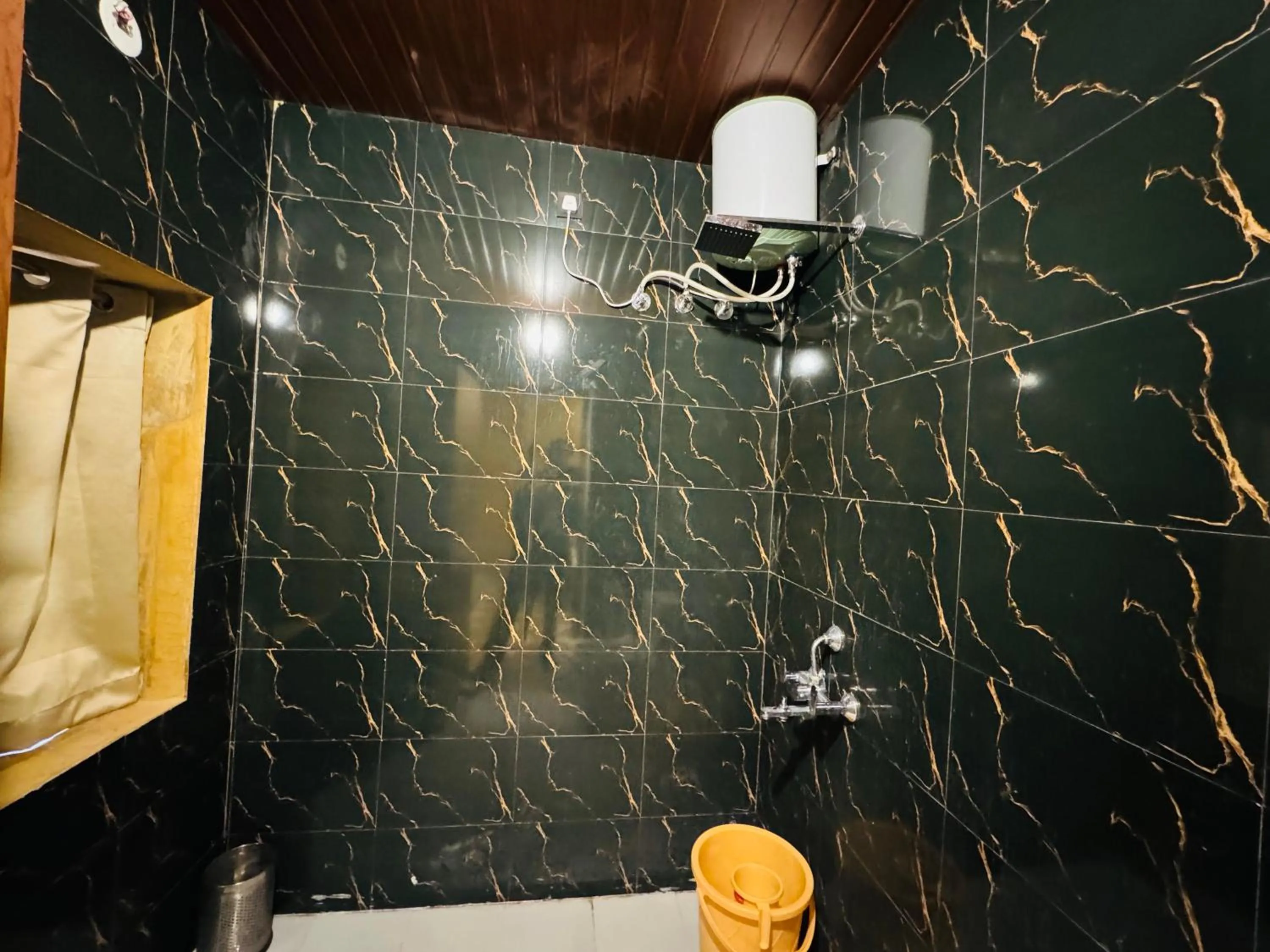 Bathroom in Hostalagic