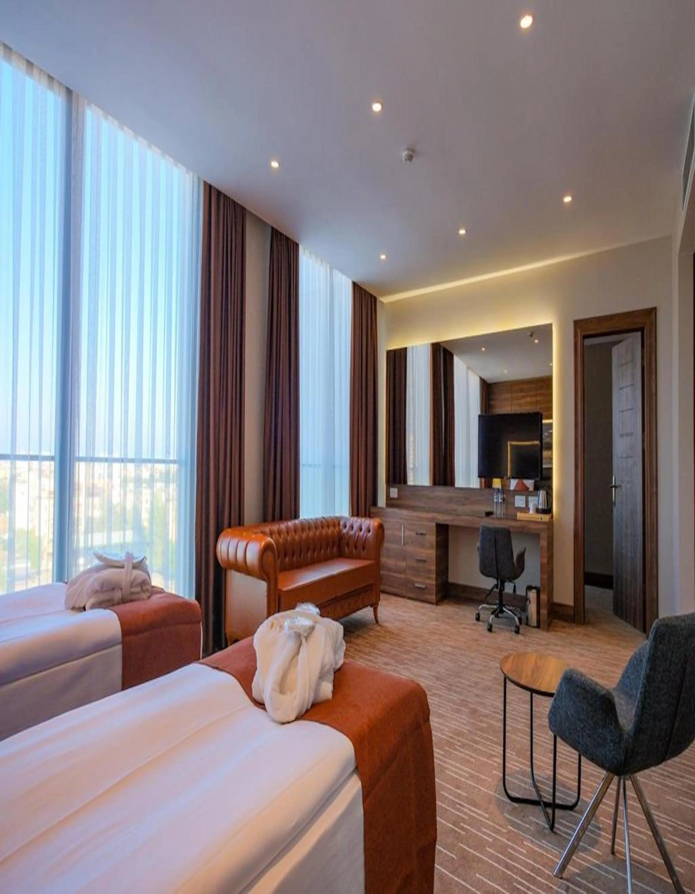 Bed in Ekor Elegance Hotel