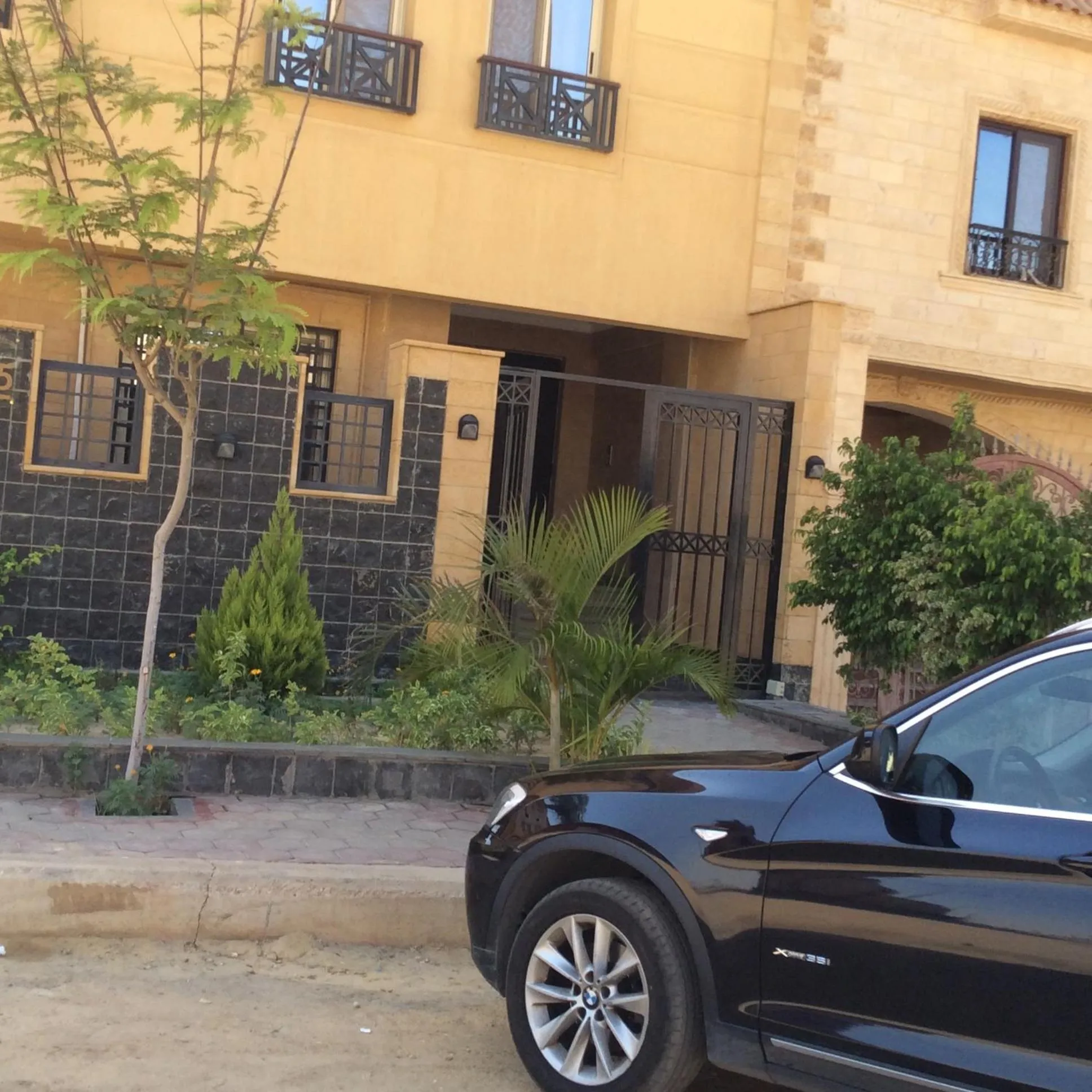 Property building in Sakan 275