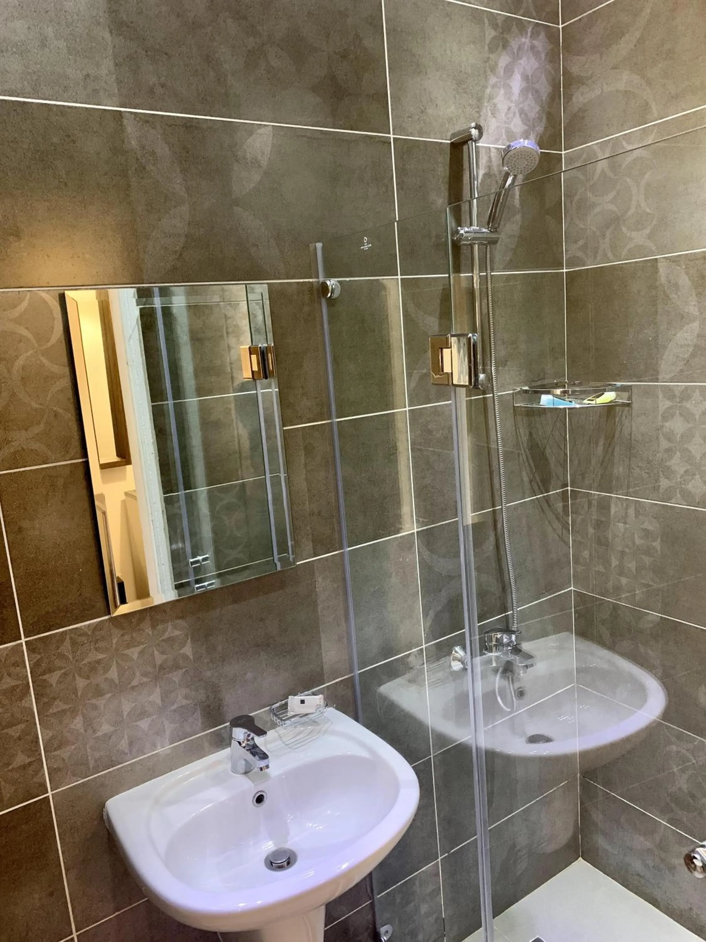 Bathroom in Sakan 275