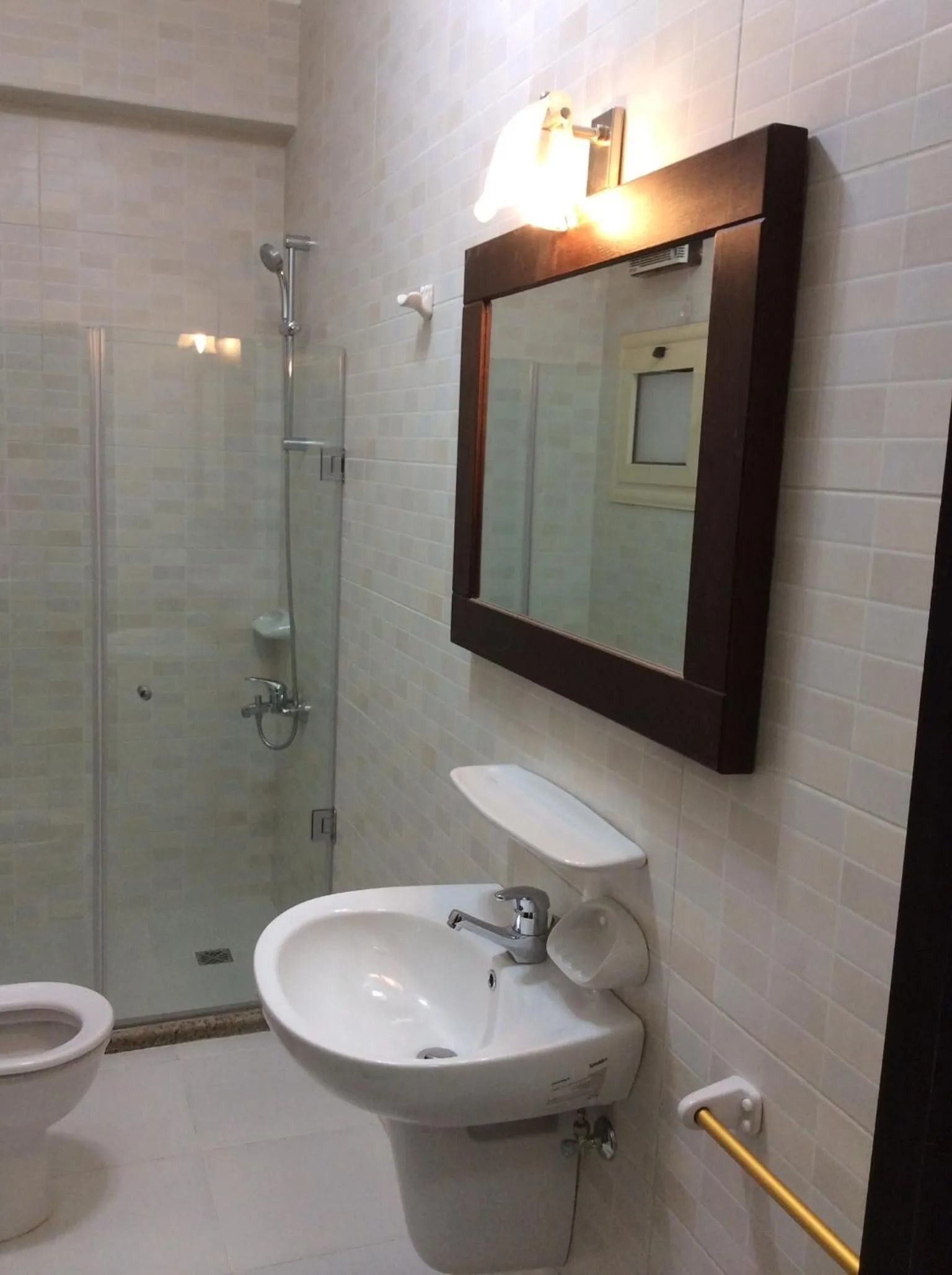 Bathroom in Sakan 275