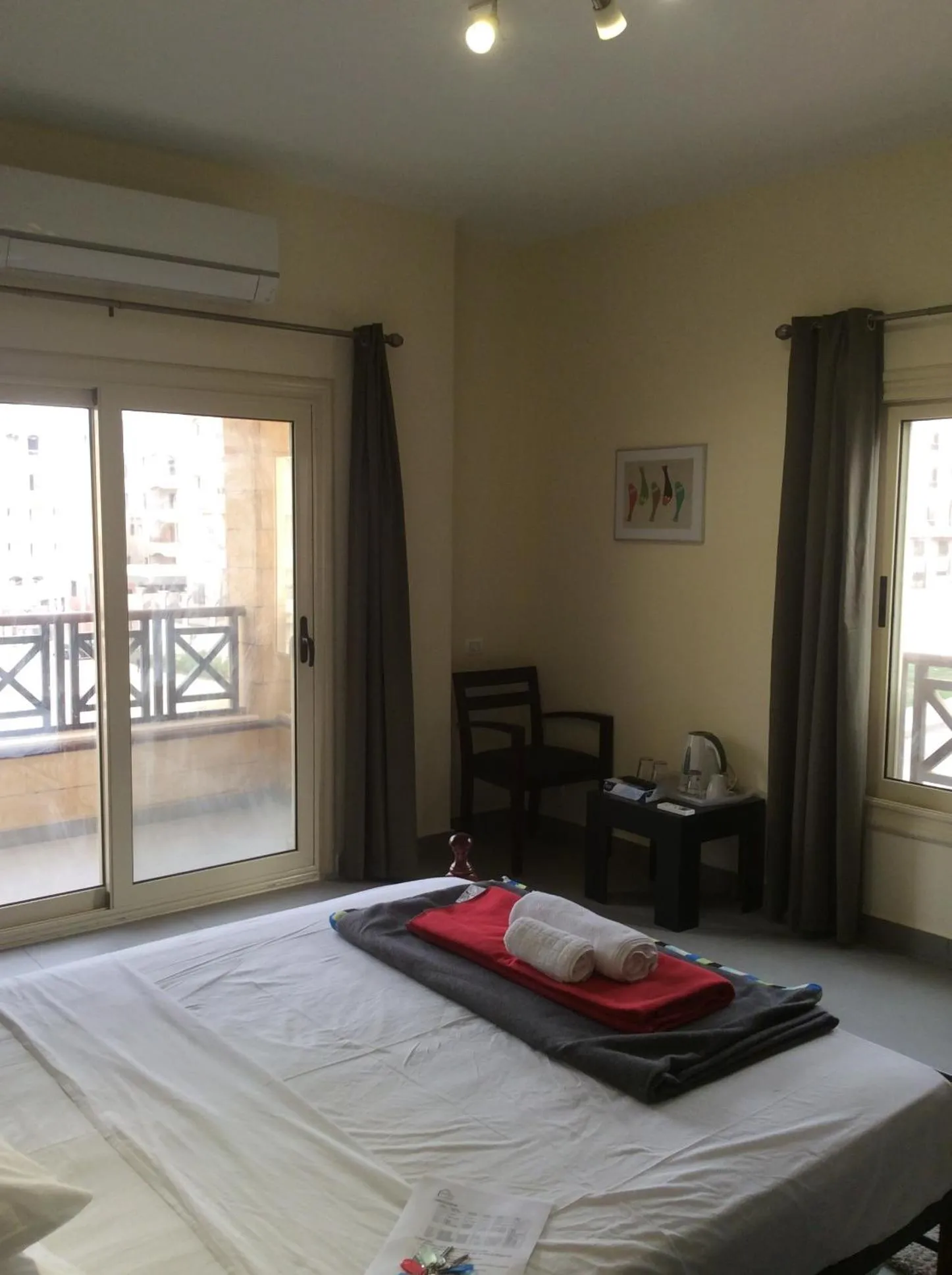 Family, Bed in Sakan 275