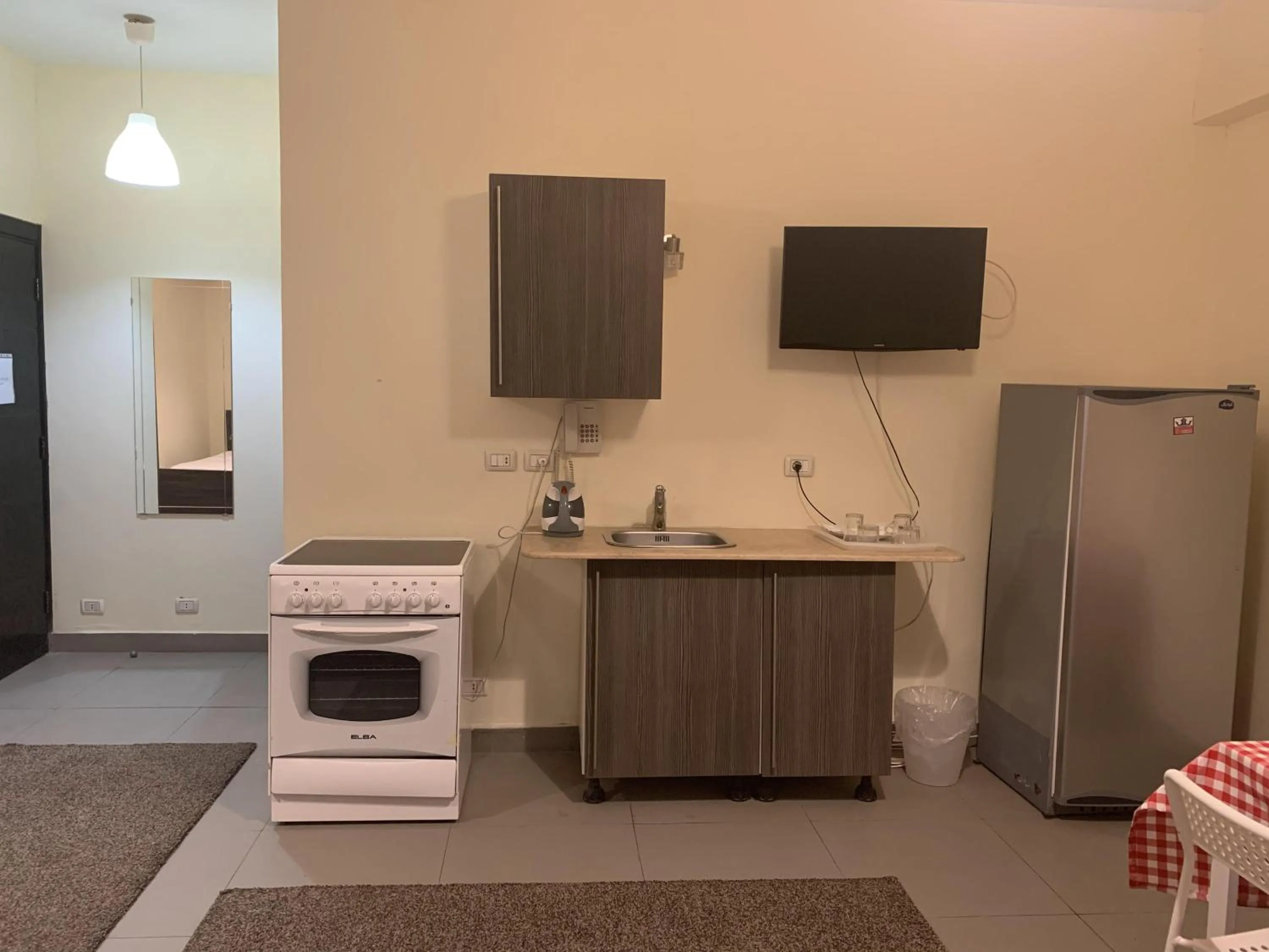 TV and multimedia in Sakan 275