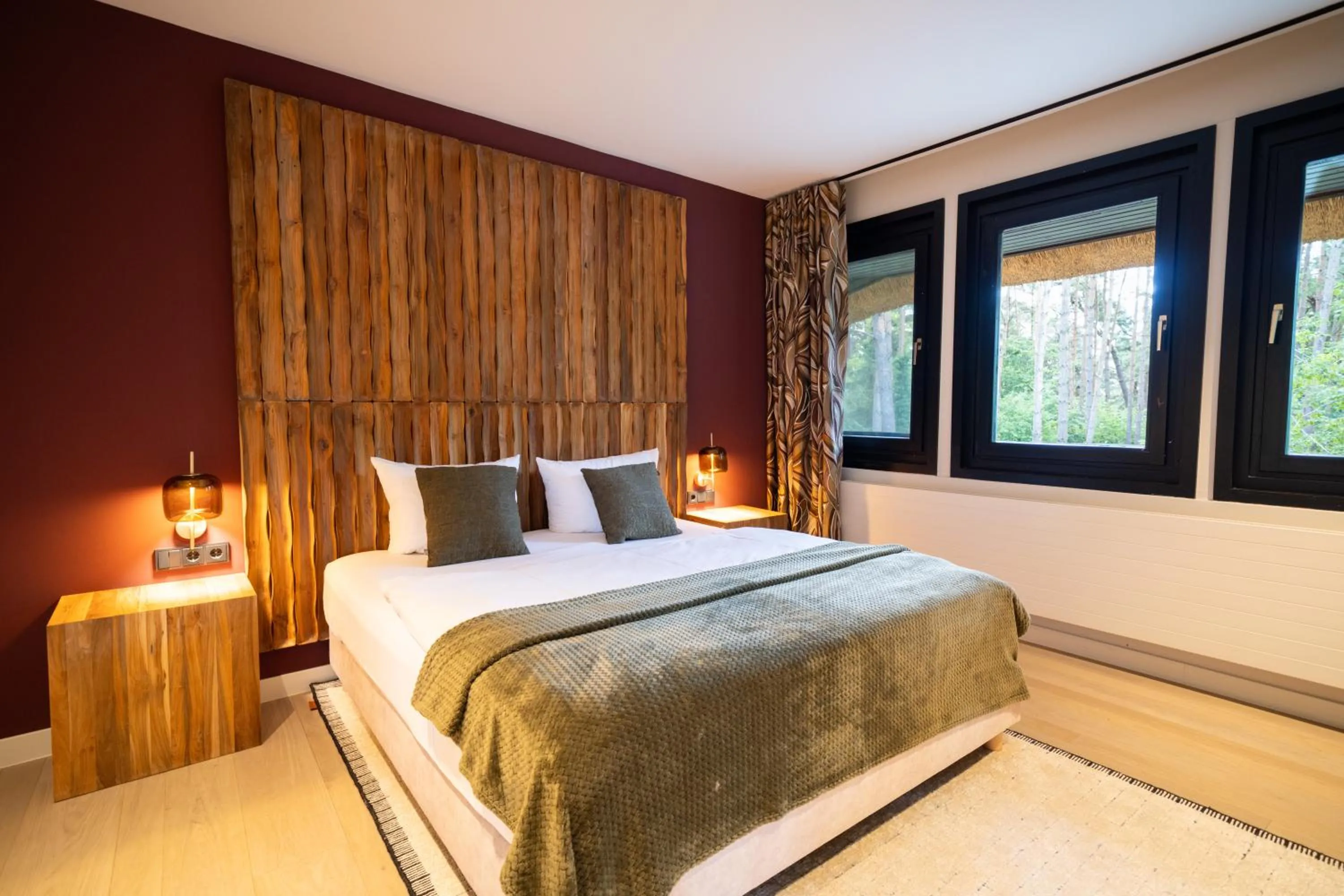 Bedroom, Bed in Van der Valk Naturresort Drewitz