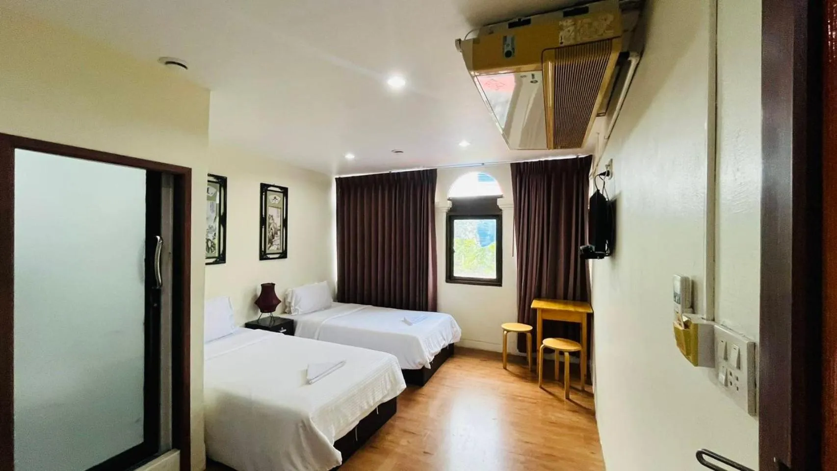 Bed in Longzhu Guesthouse