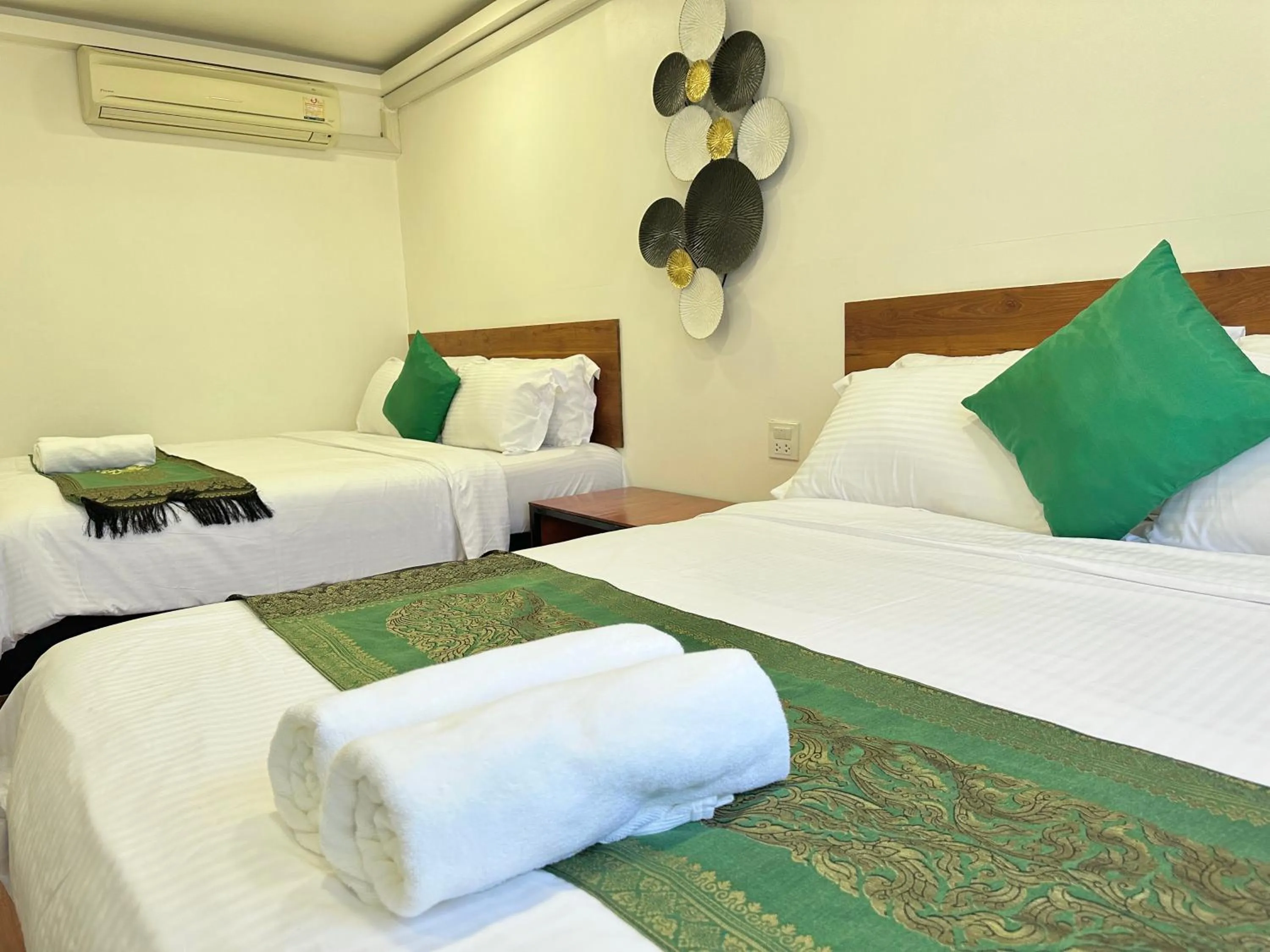 Bed in Longzhu Guesthouse