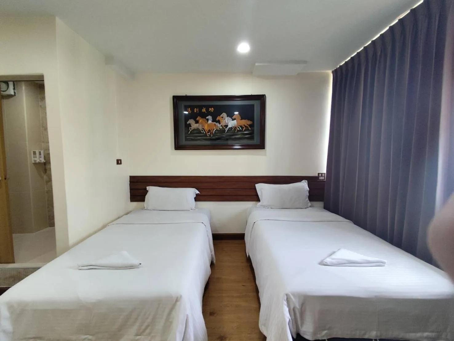 Bed in Longzhu Guesthouse