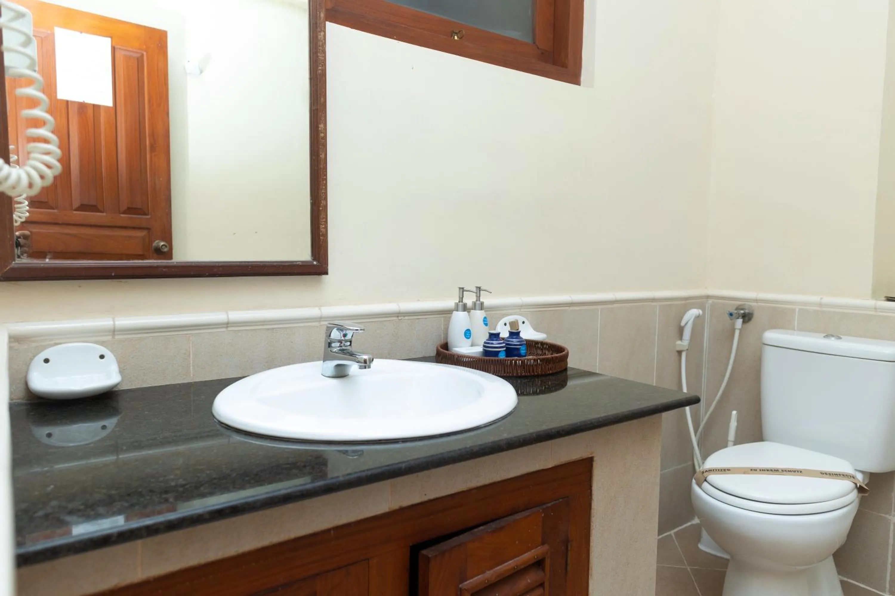 Toilet in Paradise Beach Club