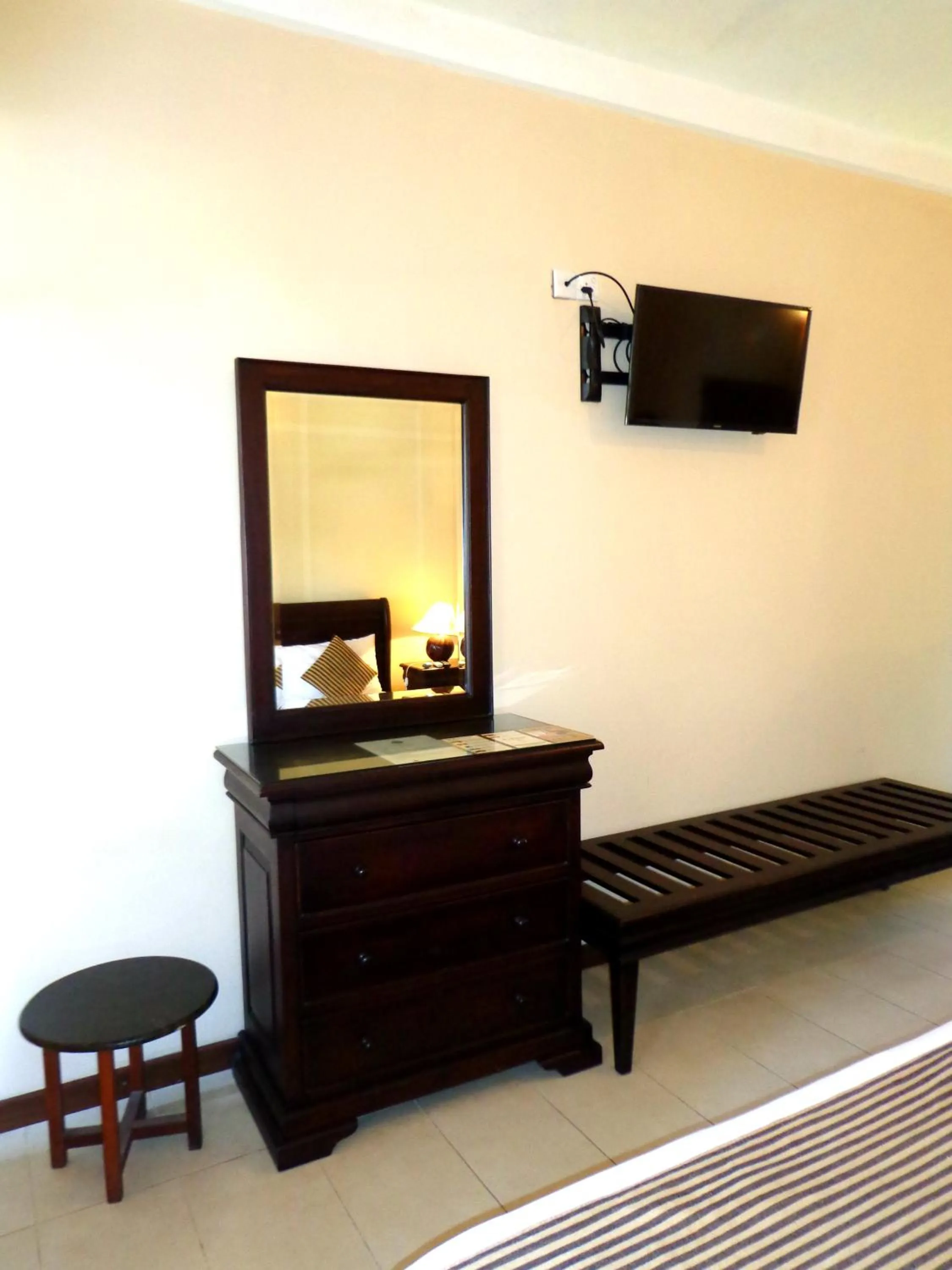 TV and multimedia in Paradise Beach Club