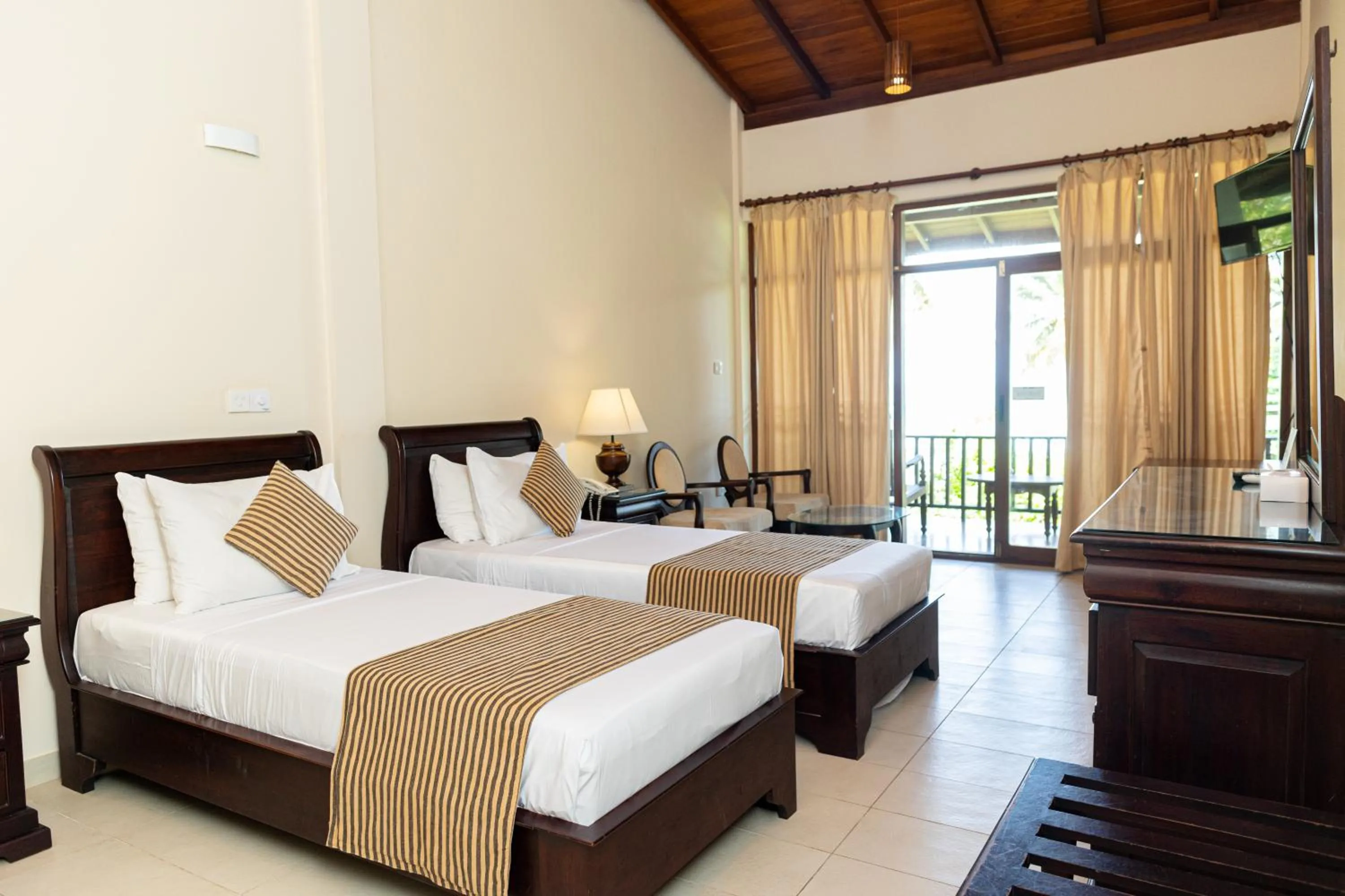 Bed in Paradise Beach Club