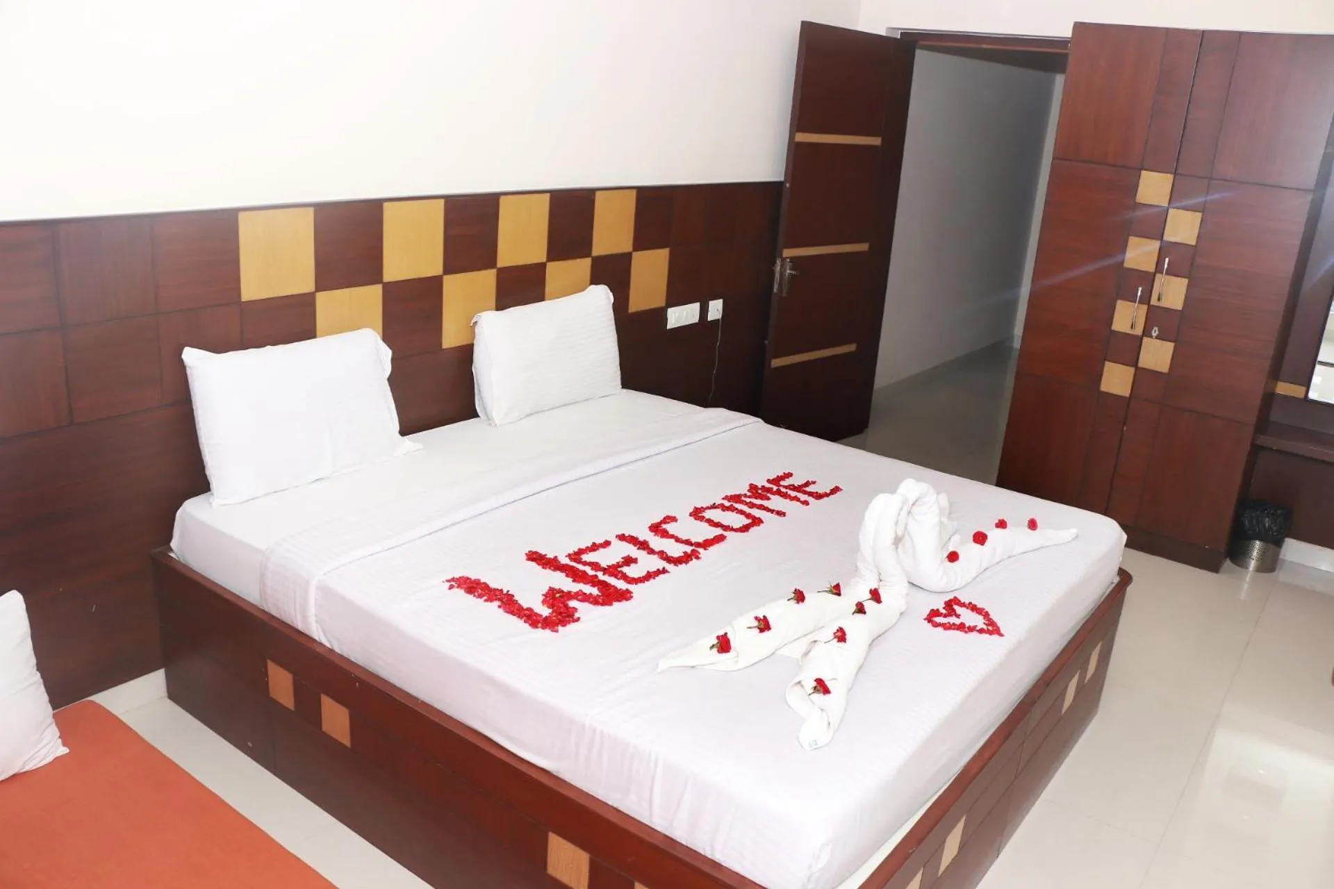 Bed in Elgozo Hotel Dreams Parasise