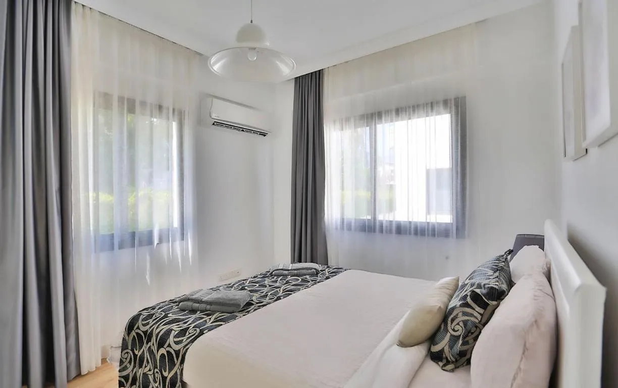 Bedroom, Bed in The Diamond Hidden Suites