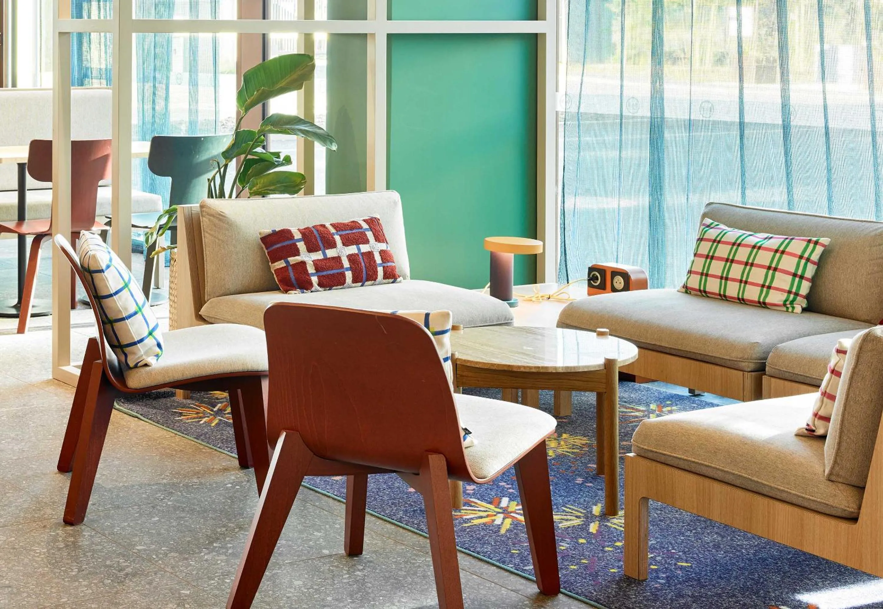 Seating area in B&B HOTEL Marne-la-Vallée Val d'Europe