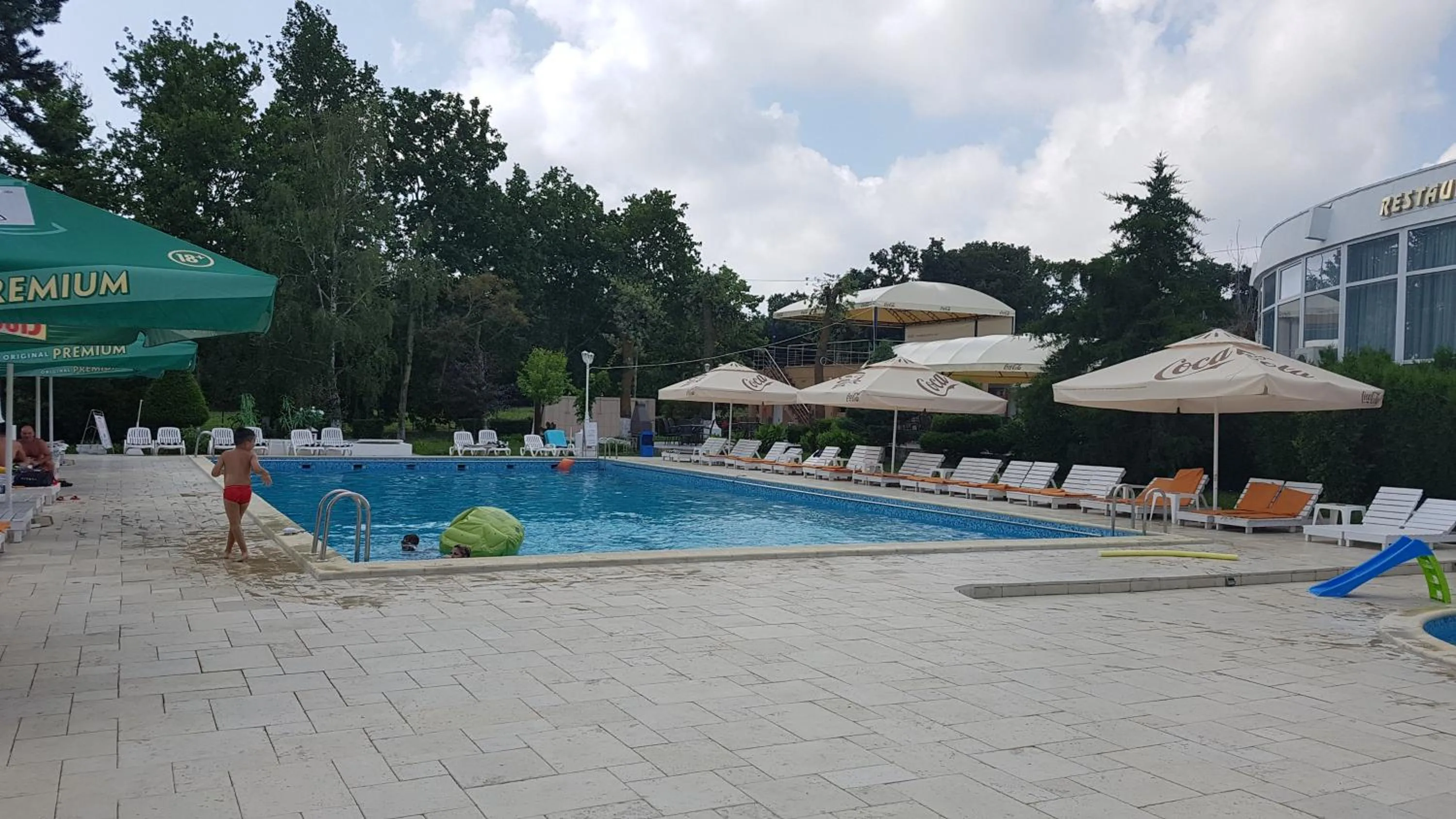 Swimming pool in Hotel Scoica